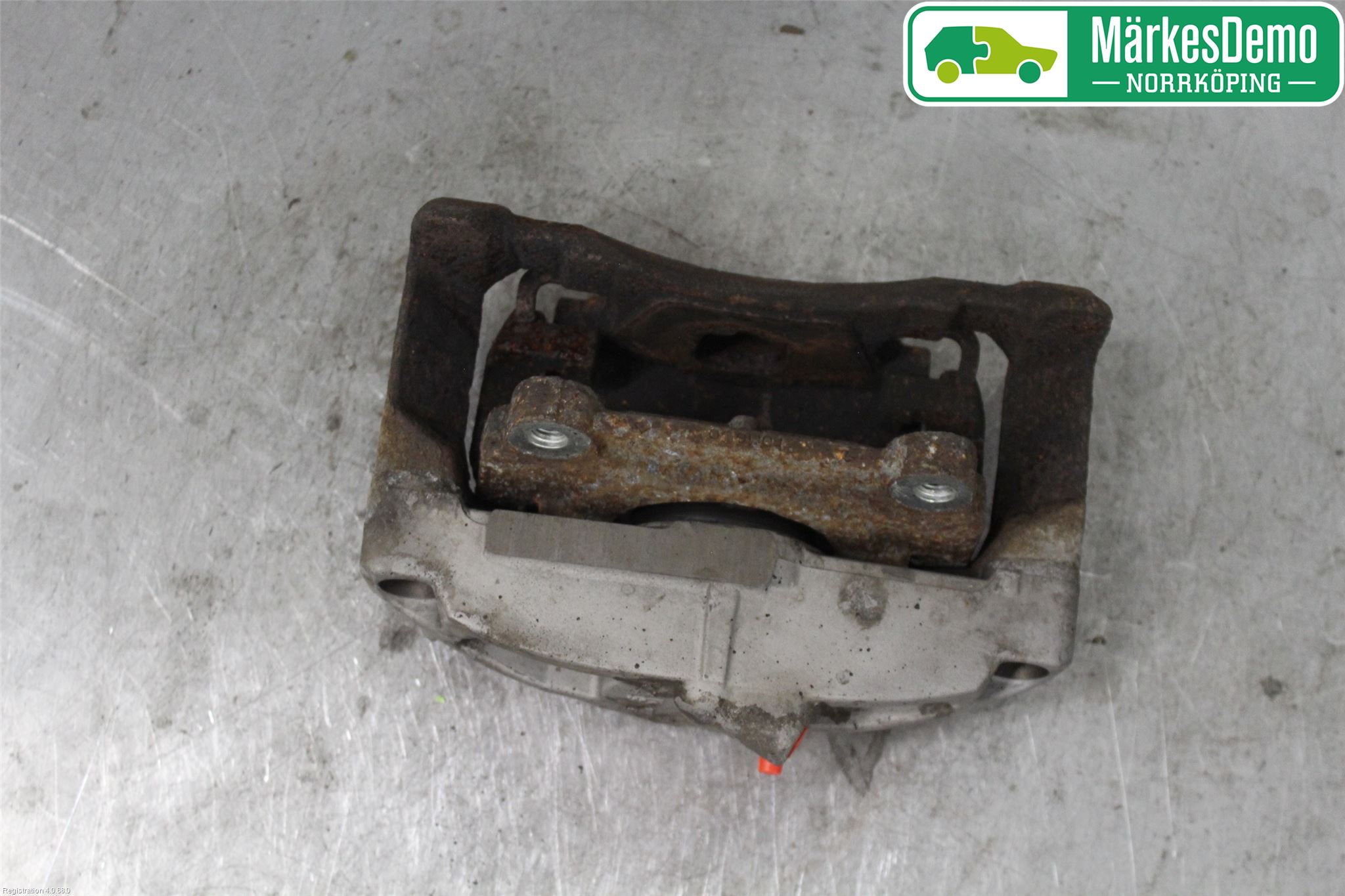 Volvo V70 08-13 Bromsok Fram Vänster