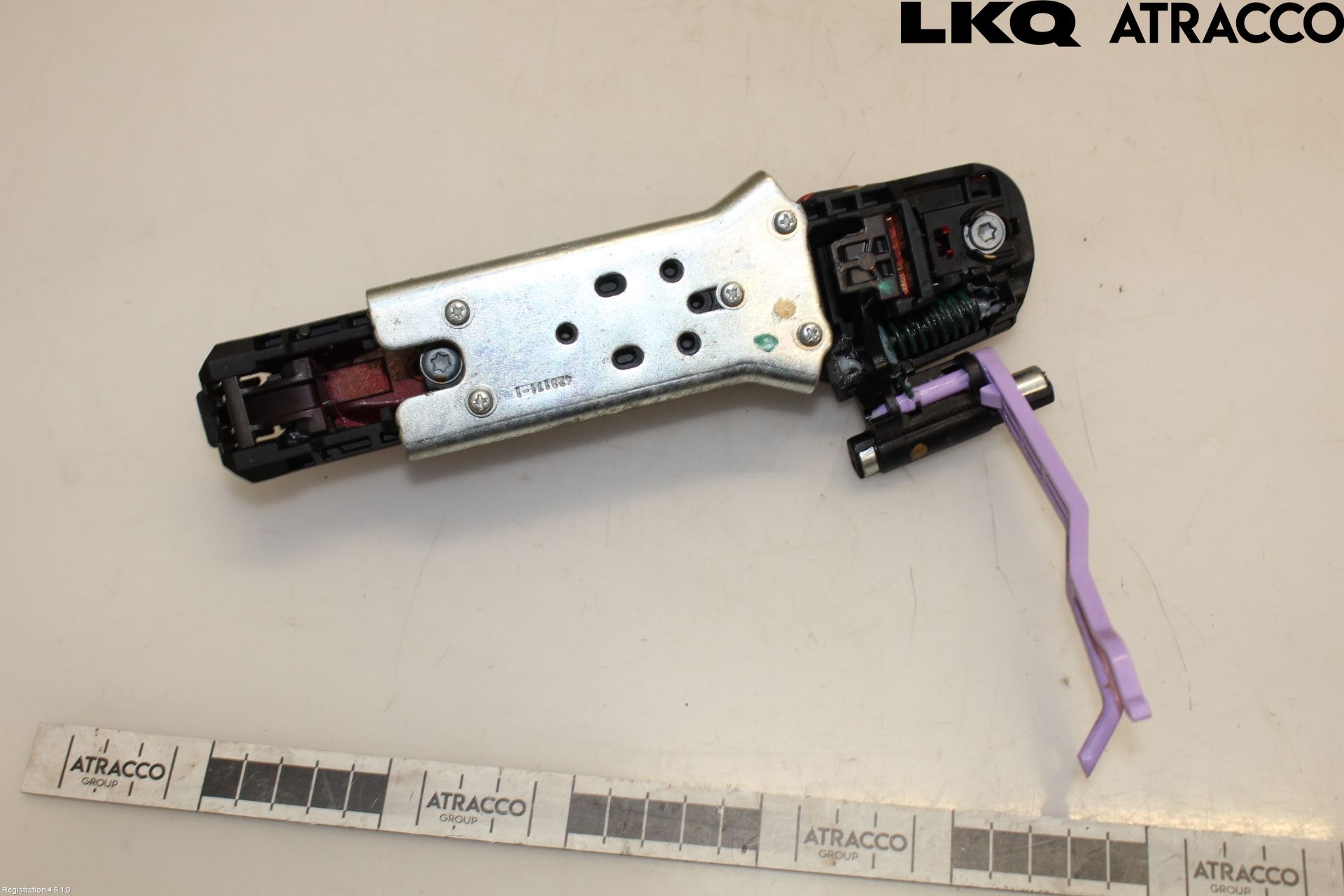 Toyota AURIS 13-19 Dörrhandtag Yttre Vä