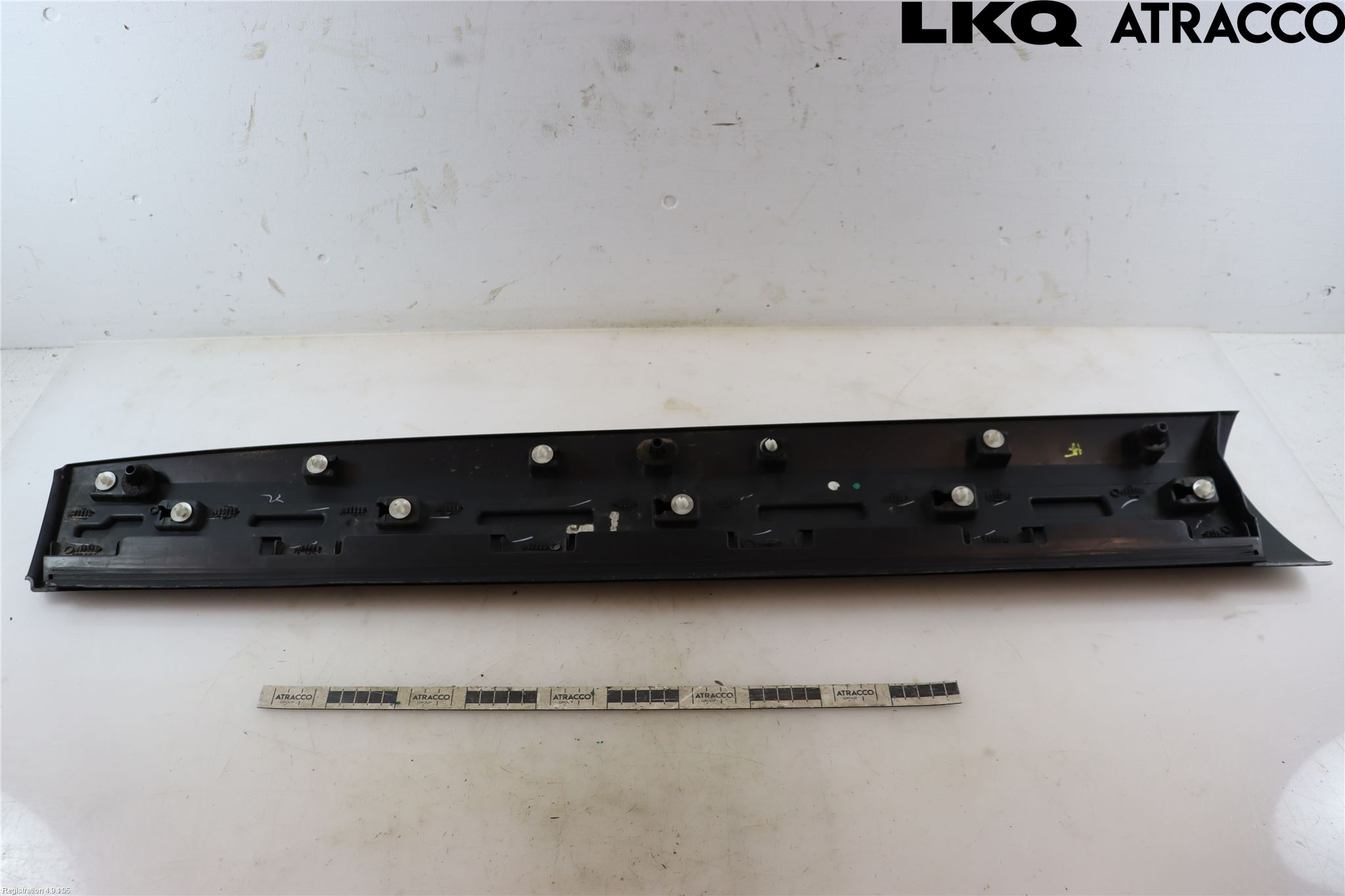 Jaguar F-PACE Dörr Dekorlist Fram Hö