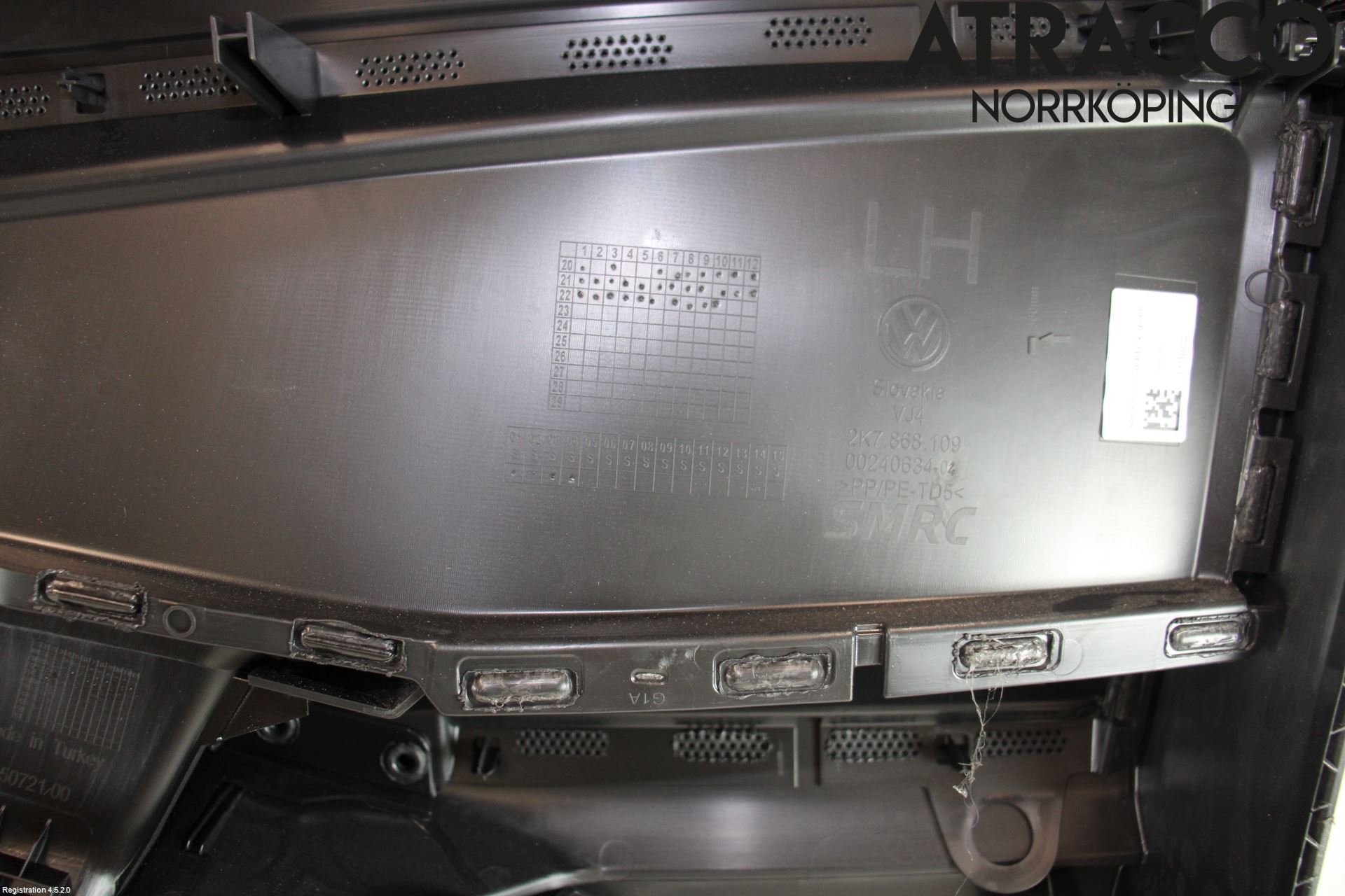 Volkswagen VW CADDY 21- Dörrklädsel Vä