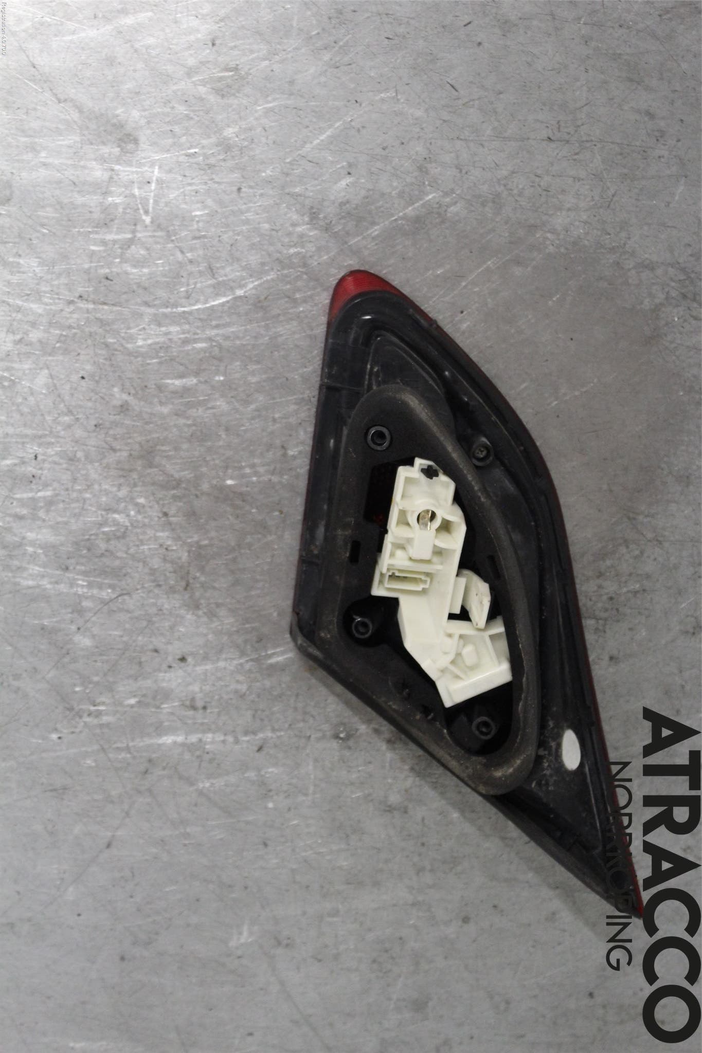 Opel ASTRA J 10-15 Bakljus Lucka Vä