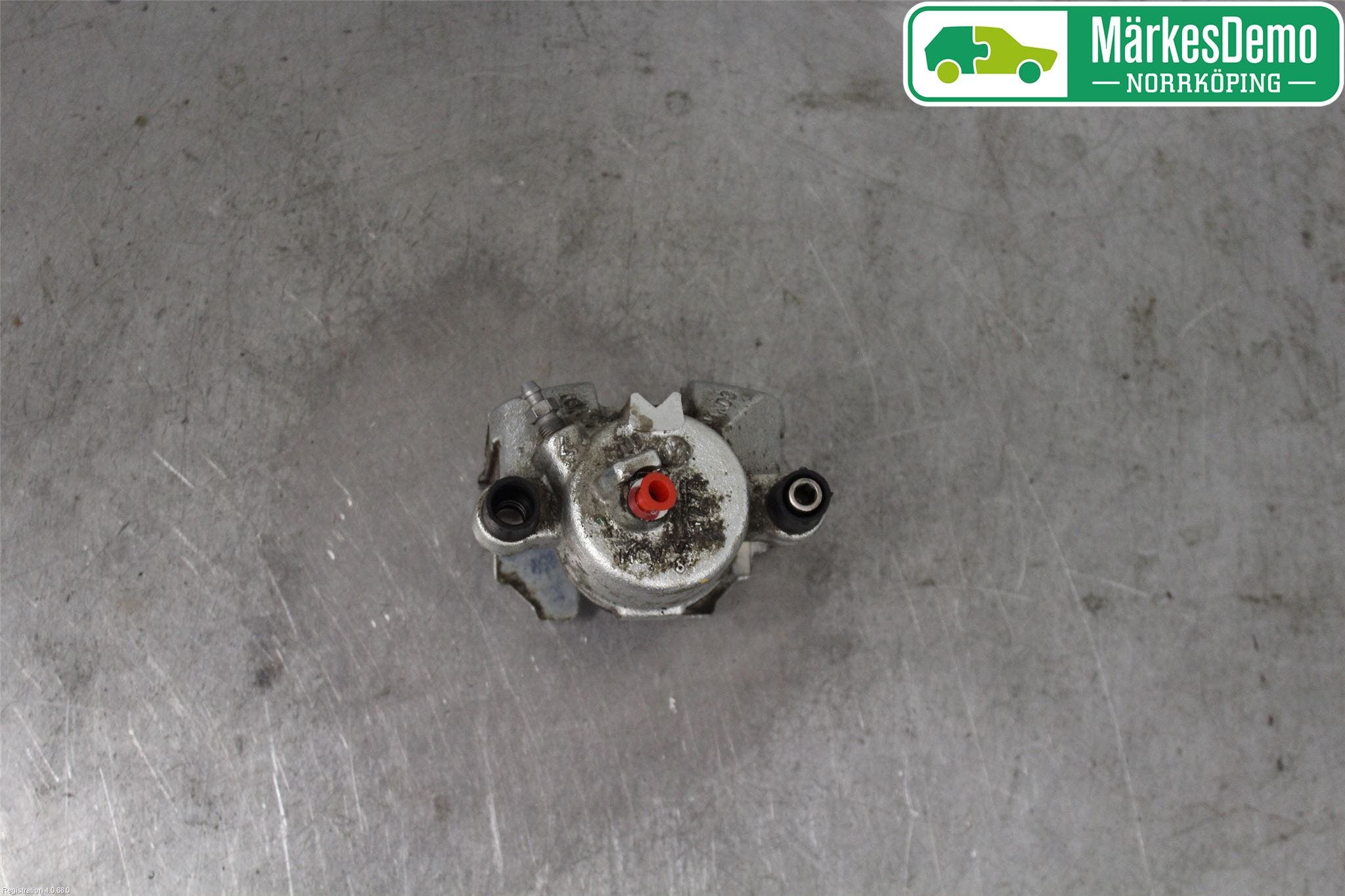 Seat ARONA Bromsok Fram Vänster