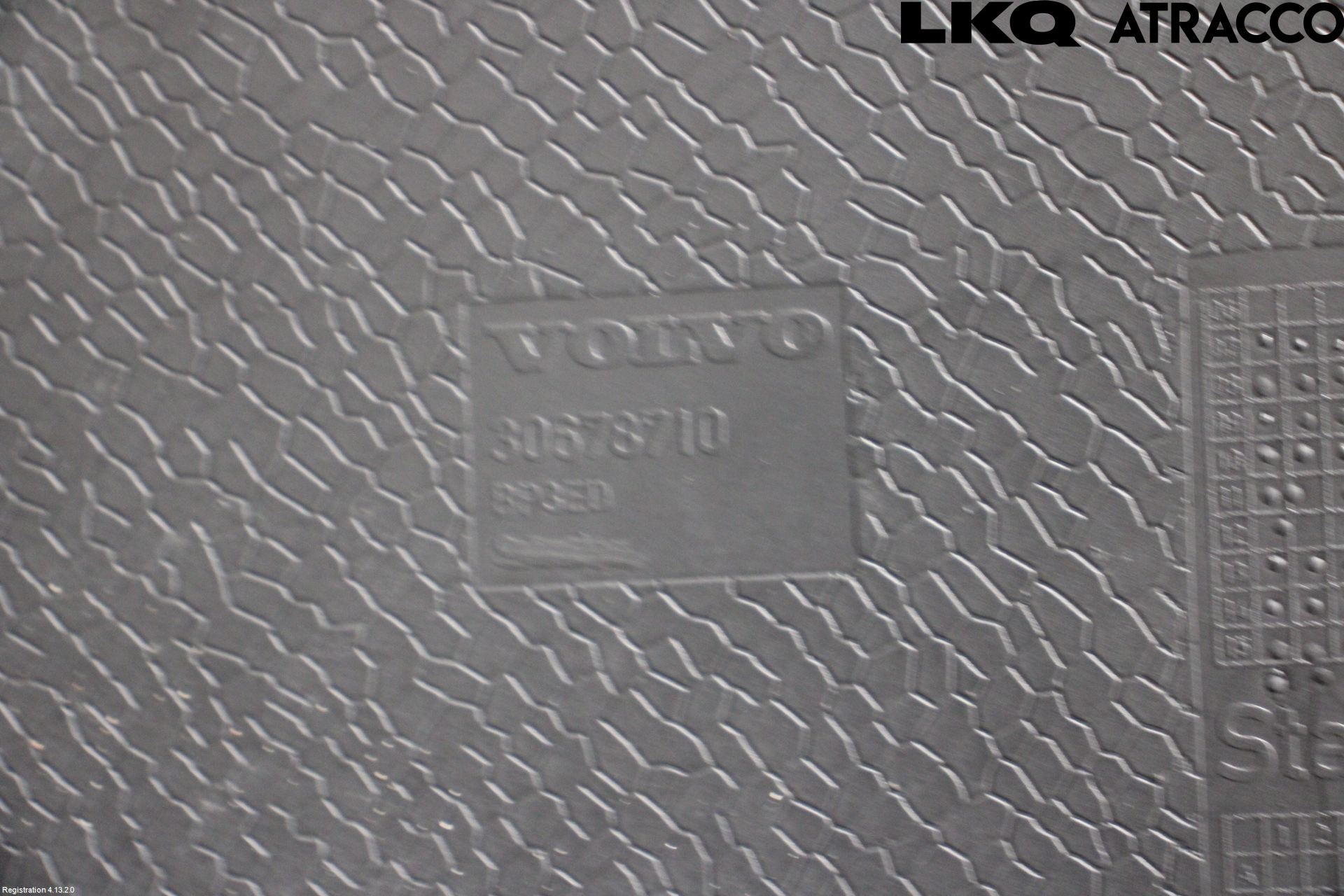 Volvo XC70 08-13 Stötfångarbeklädnad Bak