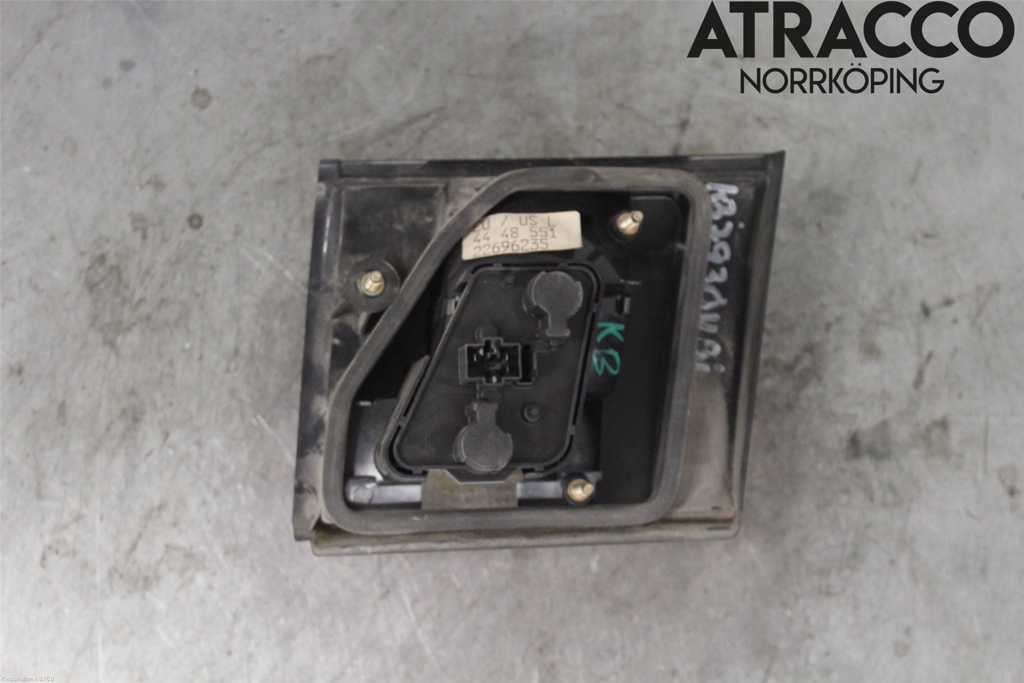 Saab 900      94-98 Bakljus Lucka Vä