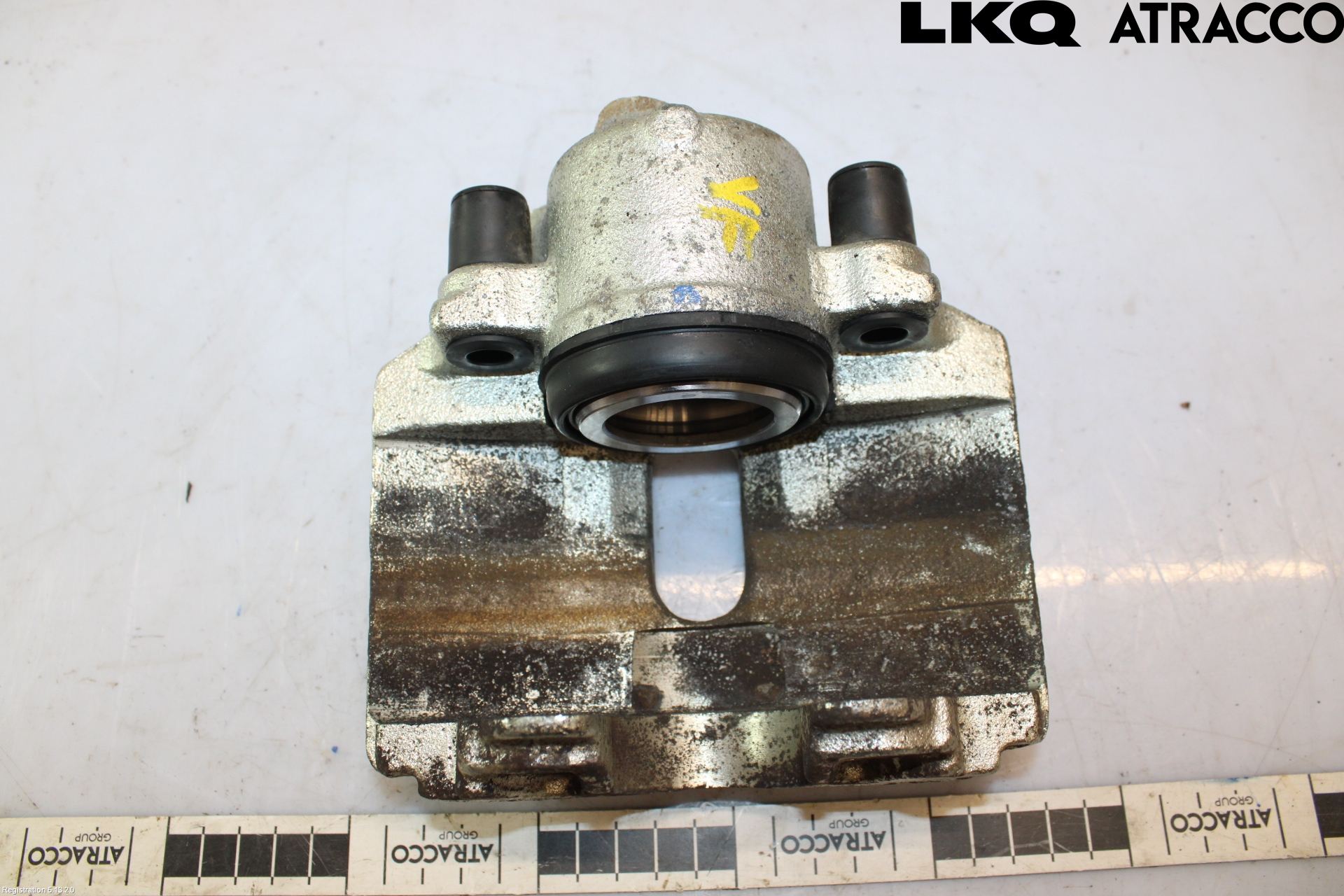 Volkswagen VW PASSAT 05-11 Bromsok Fram Vänster