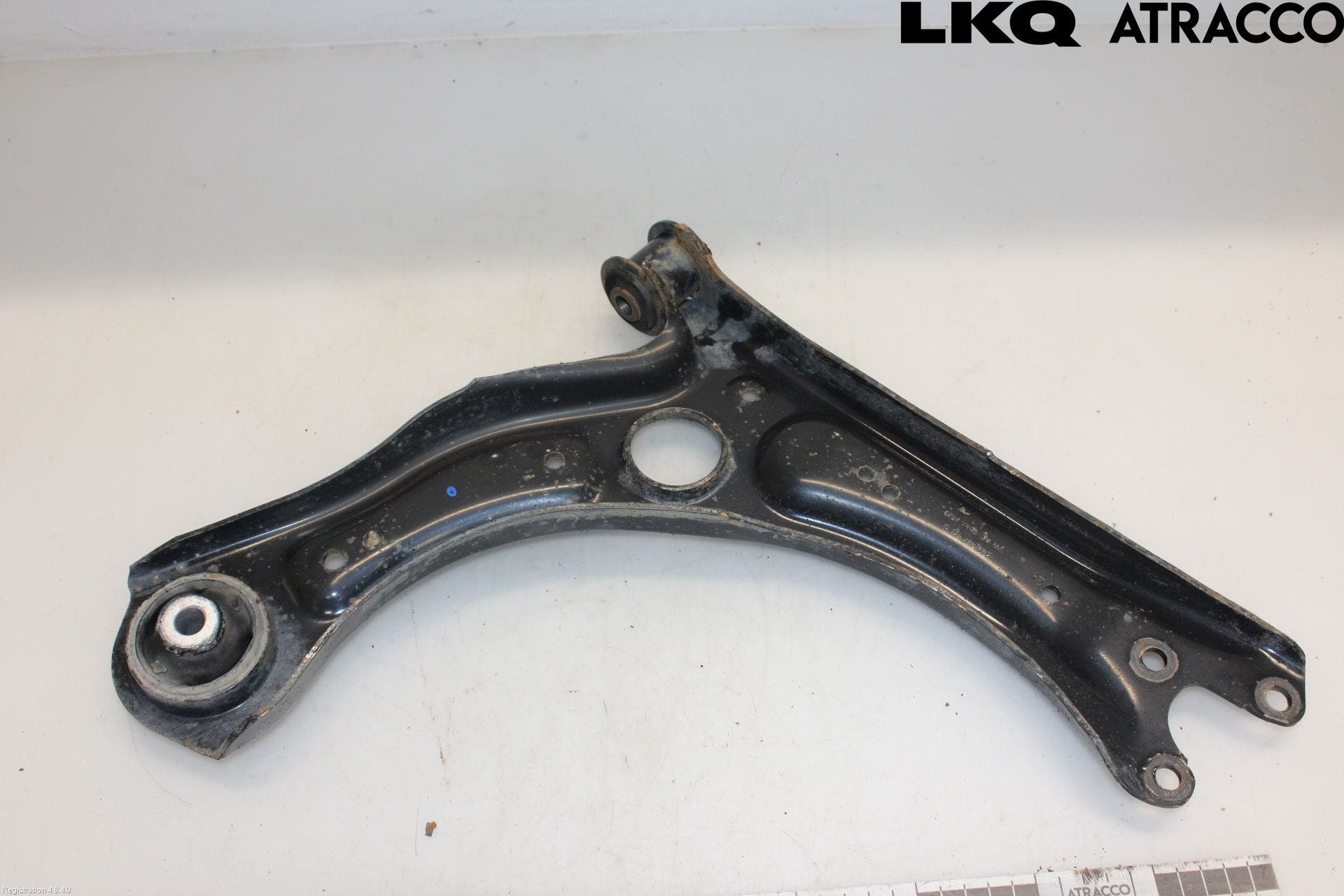 Seat ARONA Bärarm Fram Undre Vä