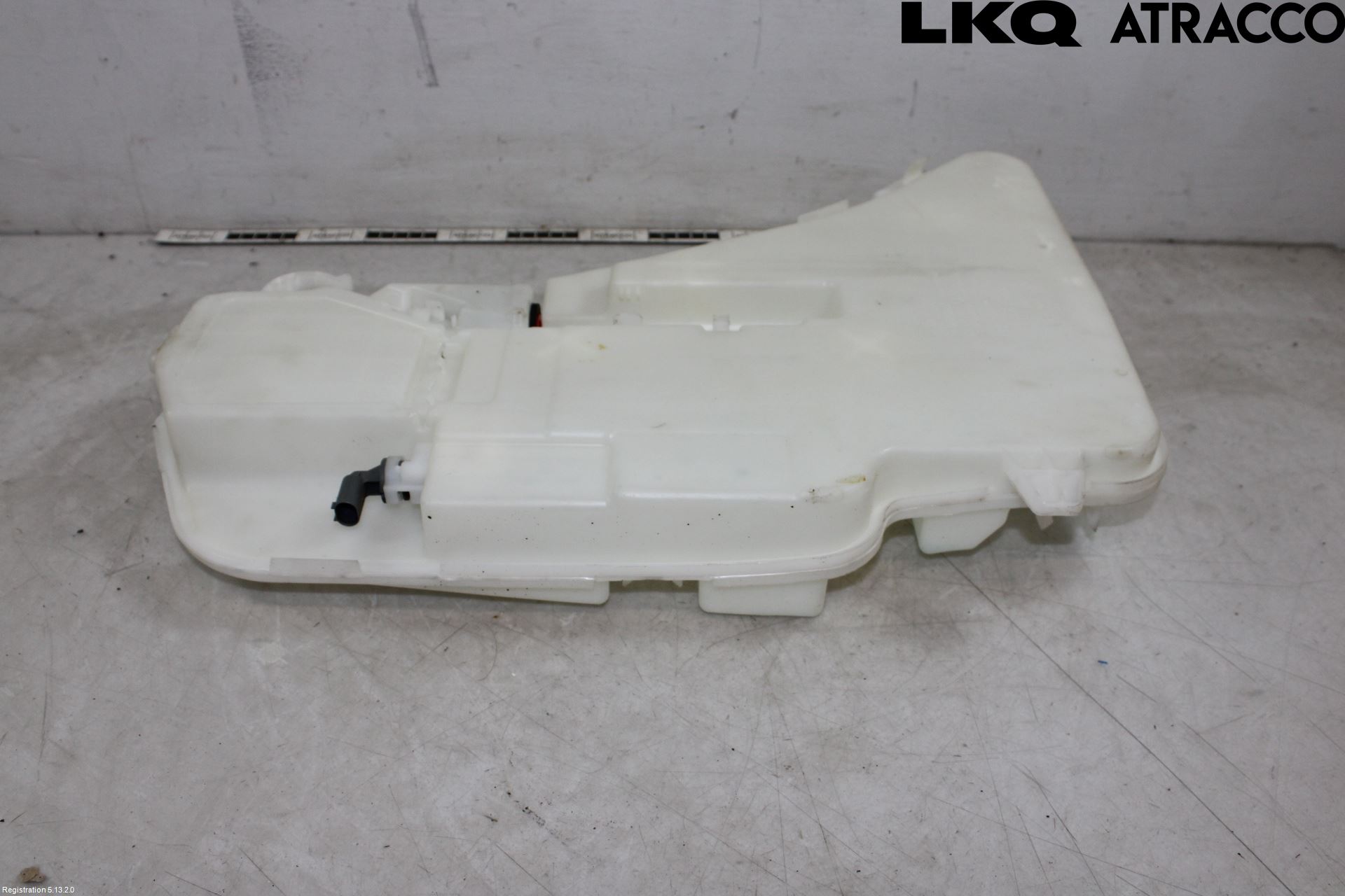 BMW 5 F10/F11/F18 09-17 Spolartank Vindruta-Strål