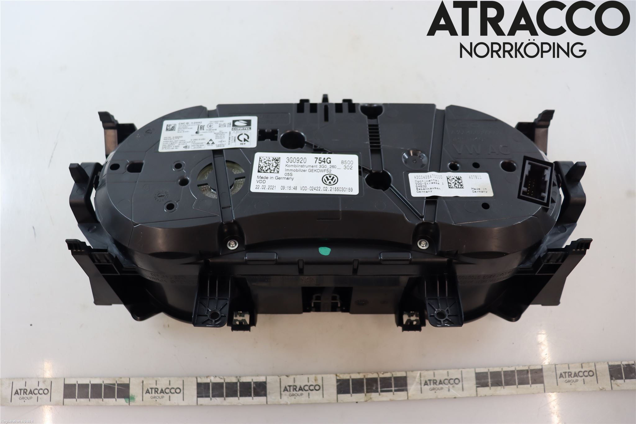 Volkswagen VW PASSAT 20-24 Instrument Komb