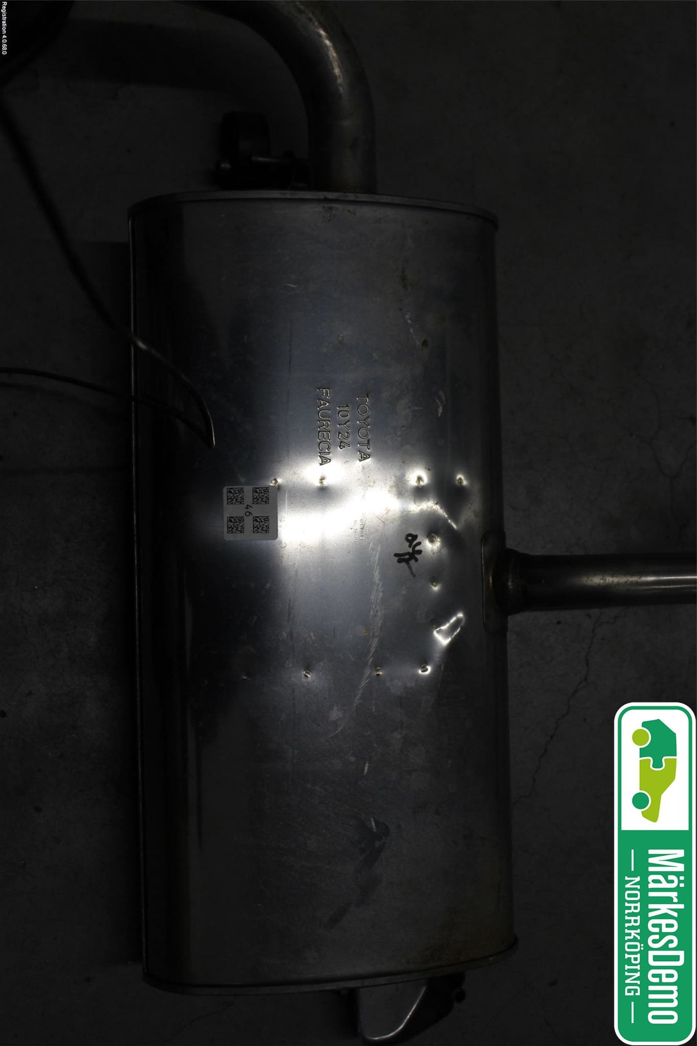 Toyota COROLLA 19- Avgas Halvsats