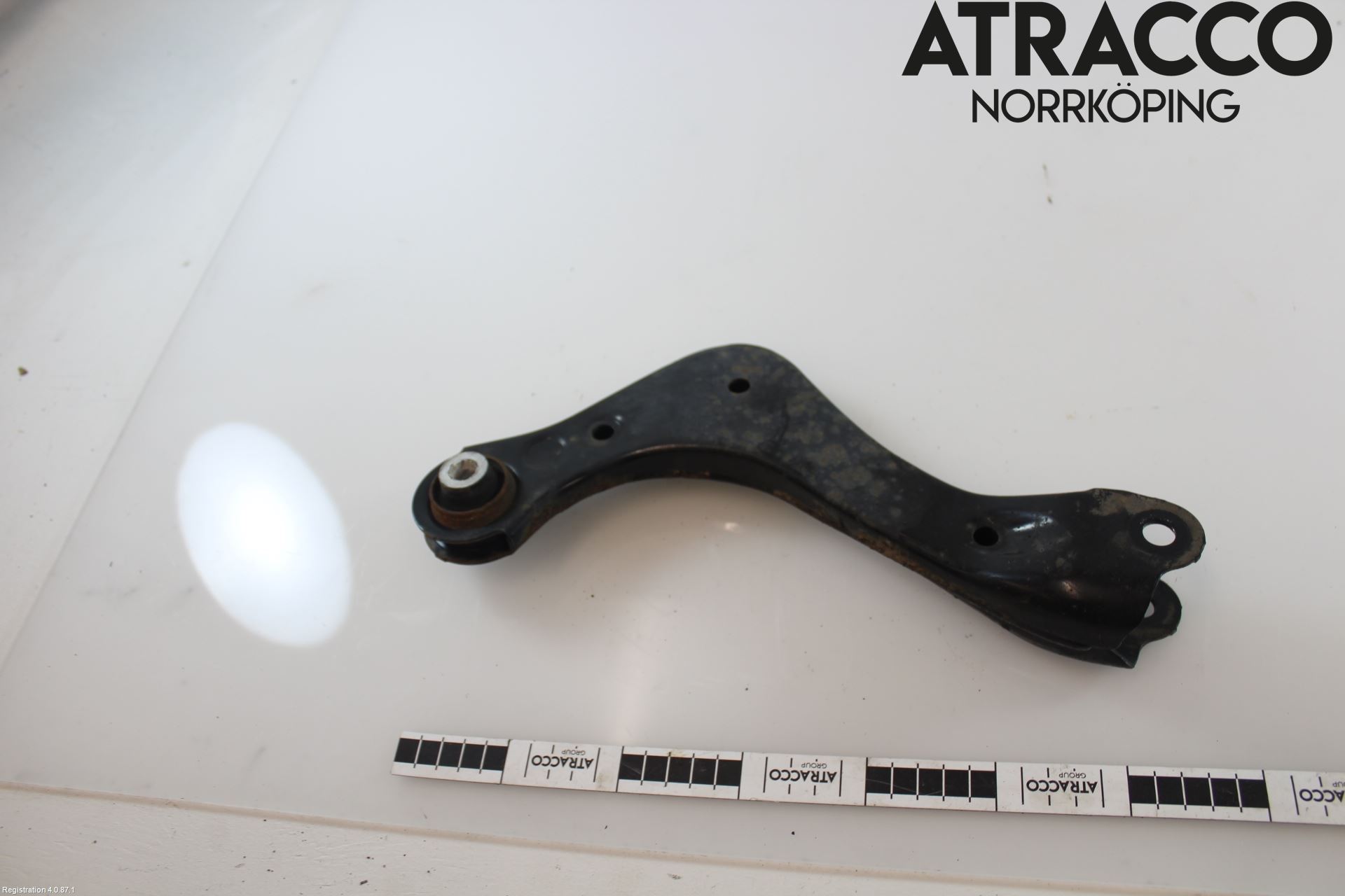 Toyota RAV4 19- Bärarm Bak Övre Vänster