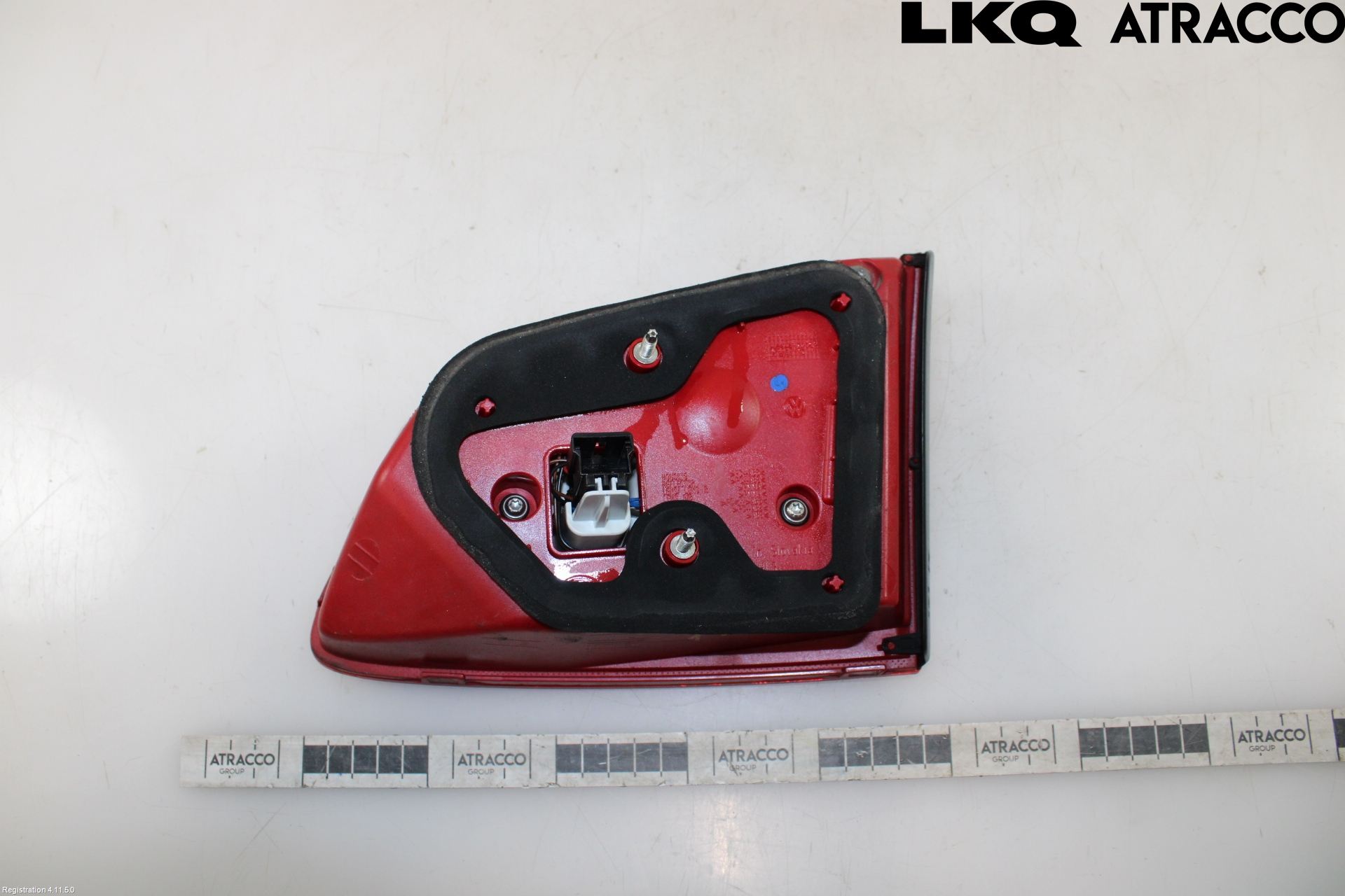 Volkswagen VW PASSAT 11-14 Bakljus Lucka Vä