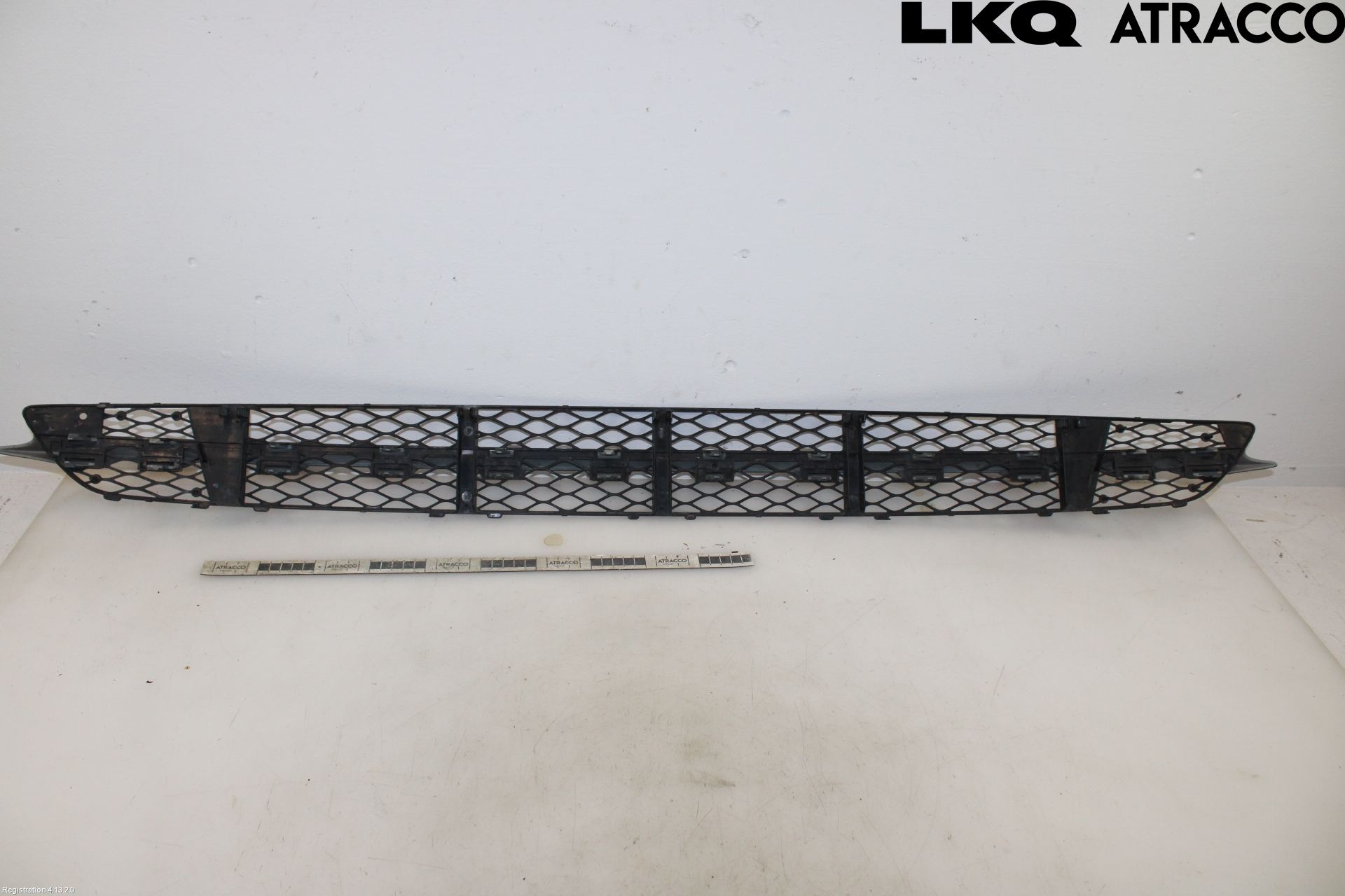 Mercedes-Benz MB E-KLASS (W211) 02-09 Grilldel Mitt