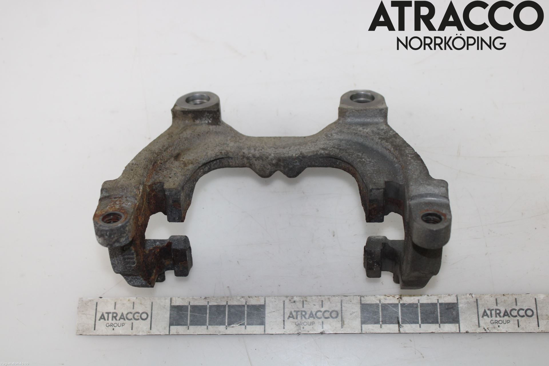 Audi Q3 F3 19- Bromsokshållare