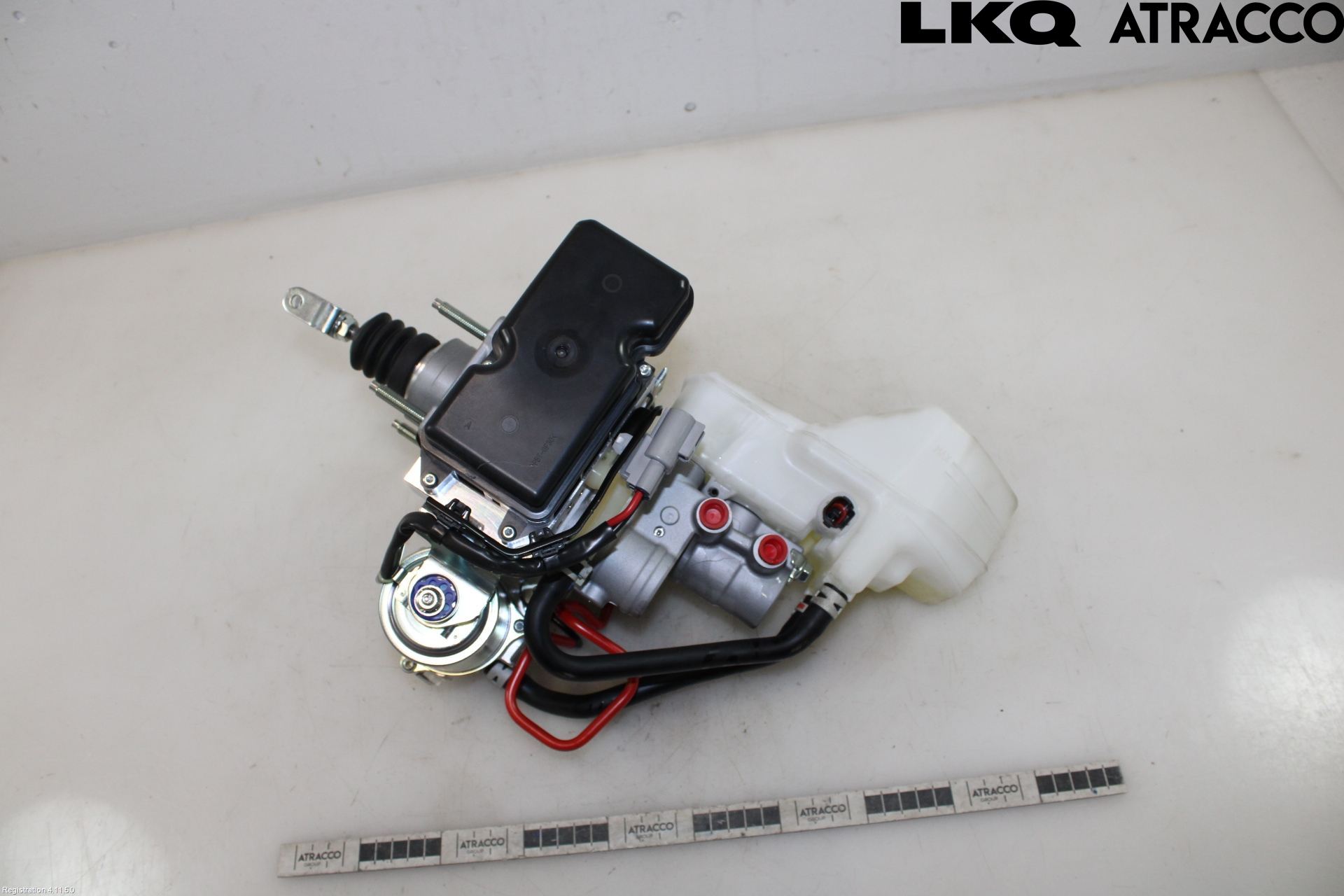 Toyota RAV4 19- Bromsservo