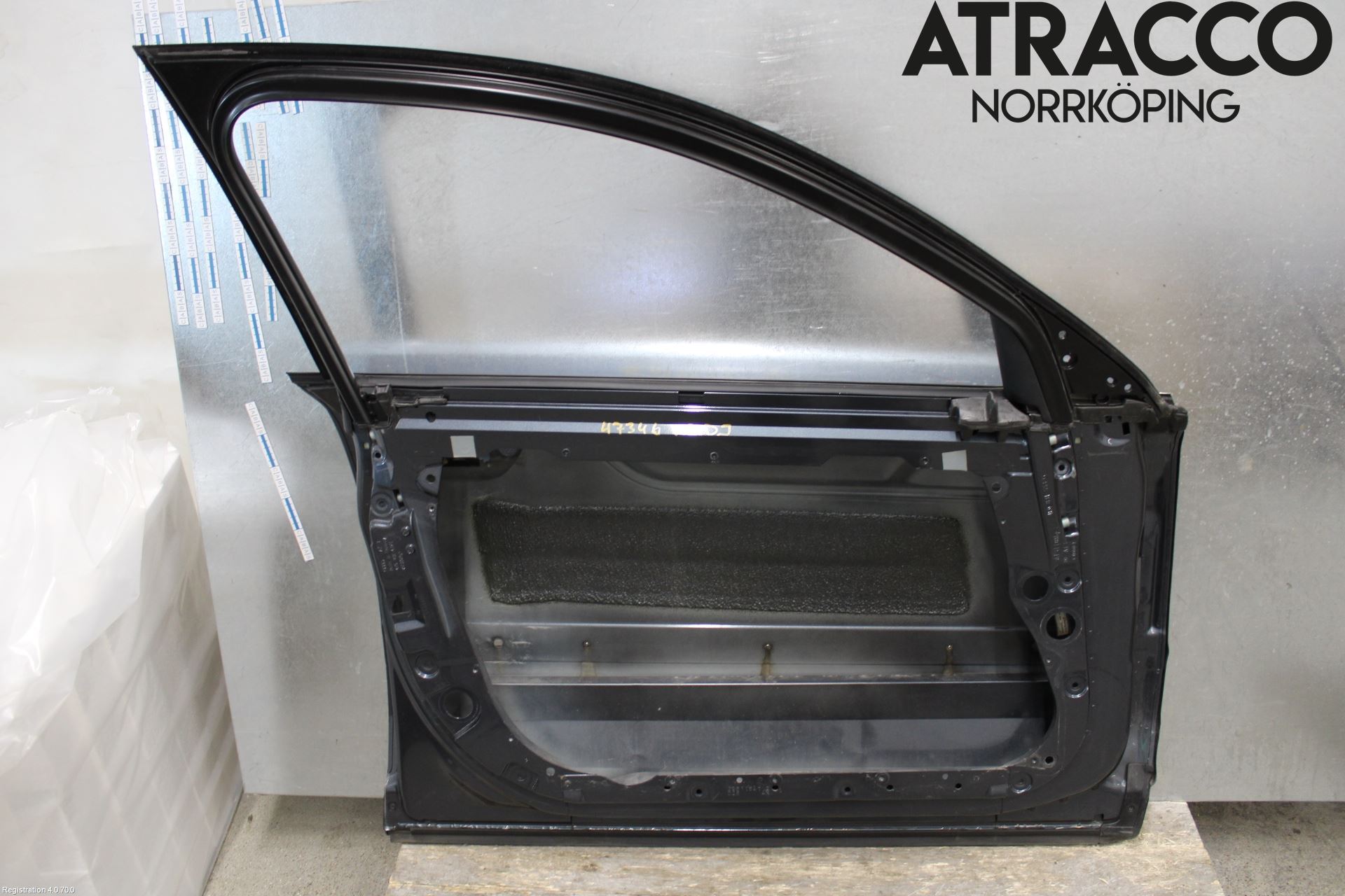 Audi A8/S8 4E  02-09 Dörr Fram Vänster