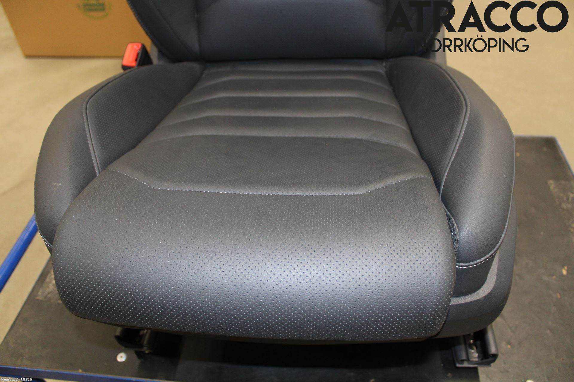 Volkswagen VW TOUAREG CR 18- Inredning Stol Fram Vä