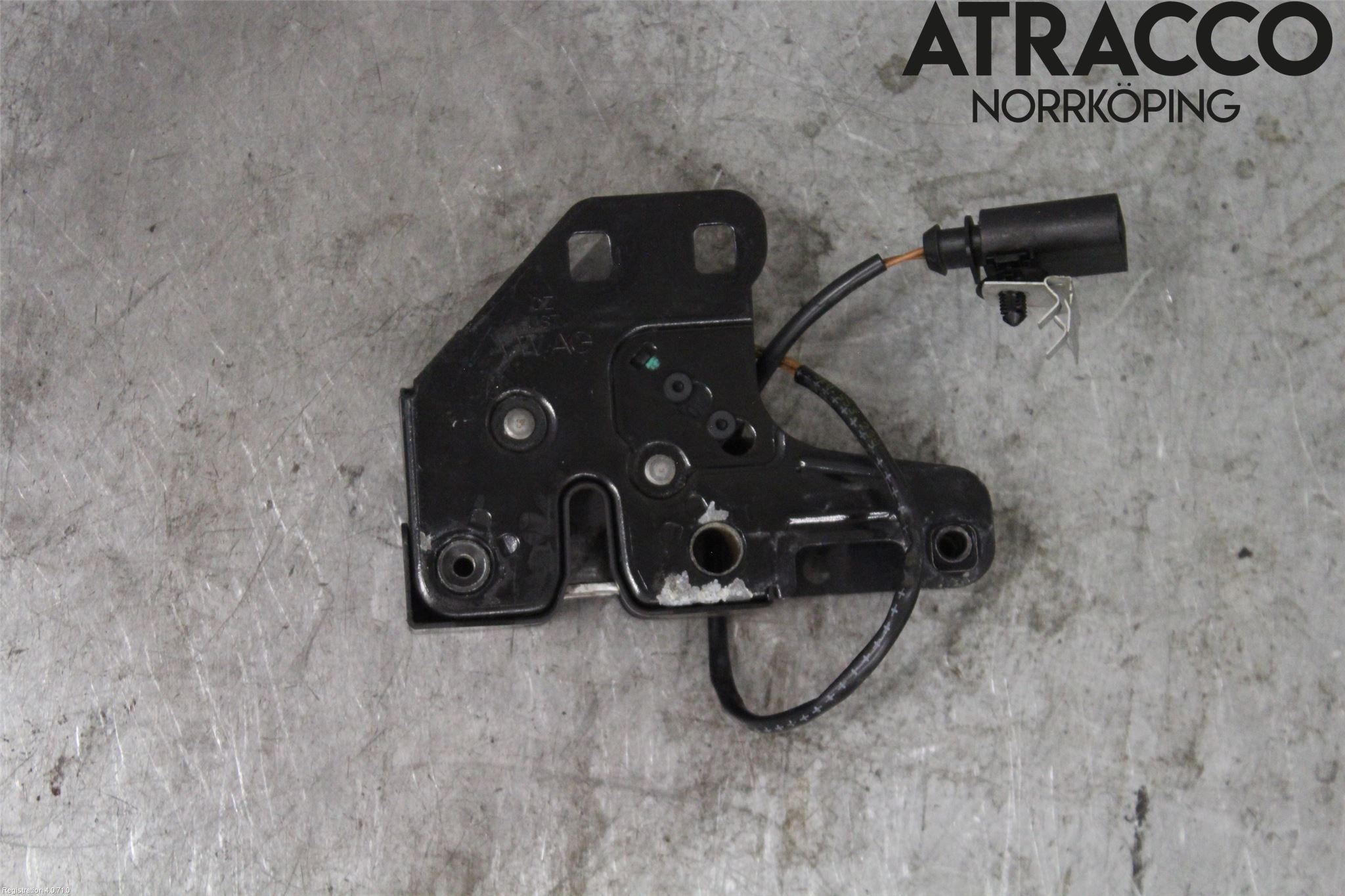 Audi A4/S4 05-07 Huvlås