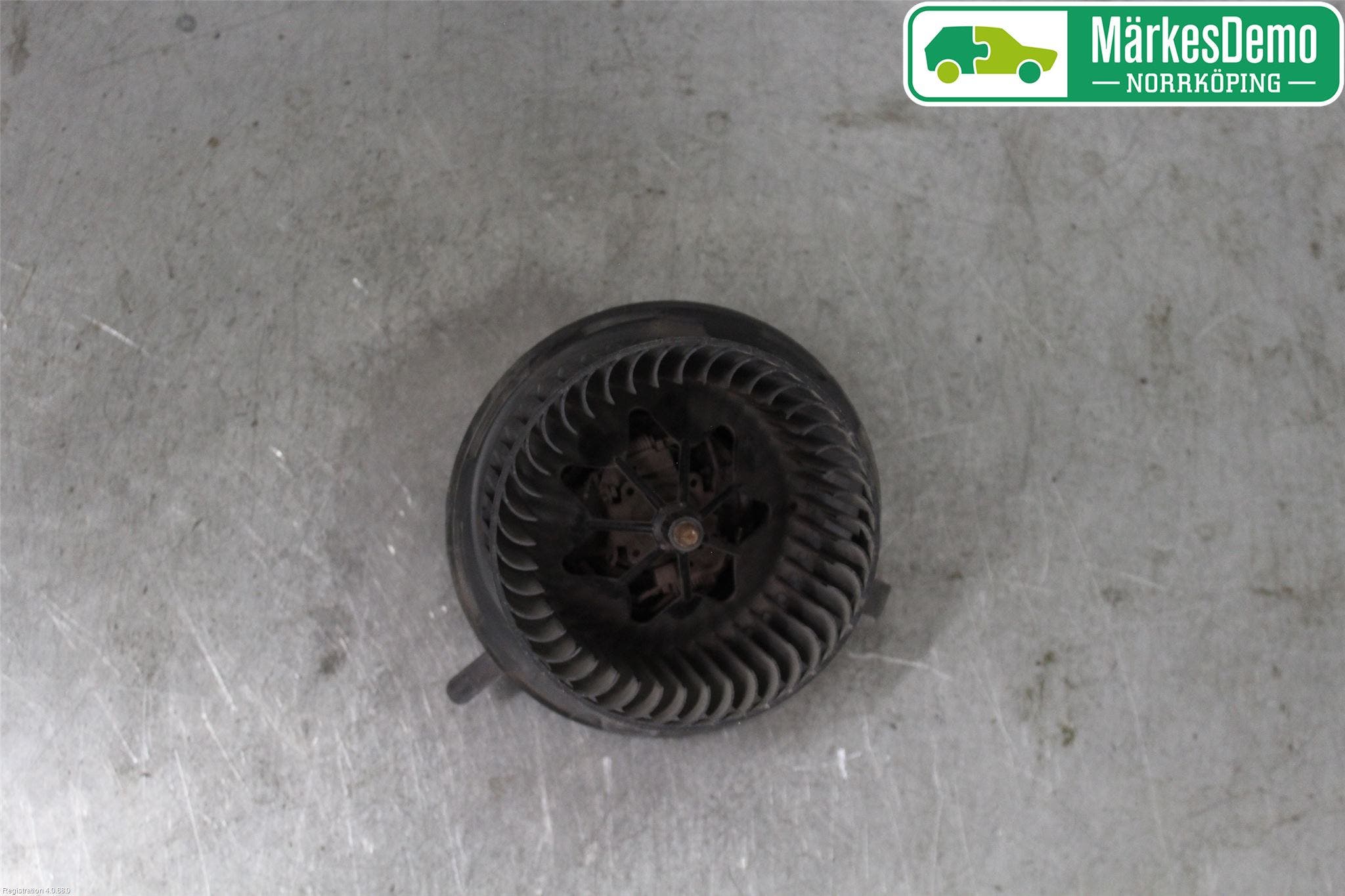 Volkswagen VW GOLF V 04-09 Värmefläkt