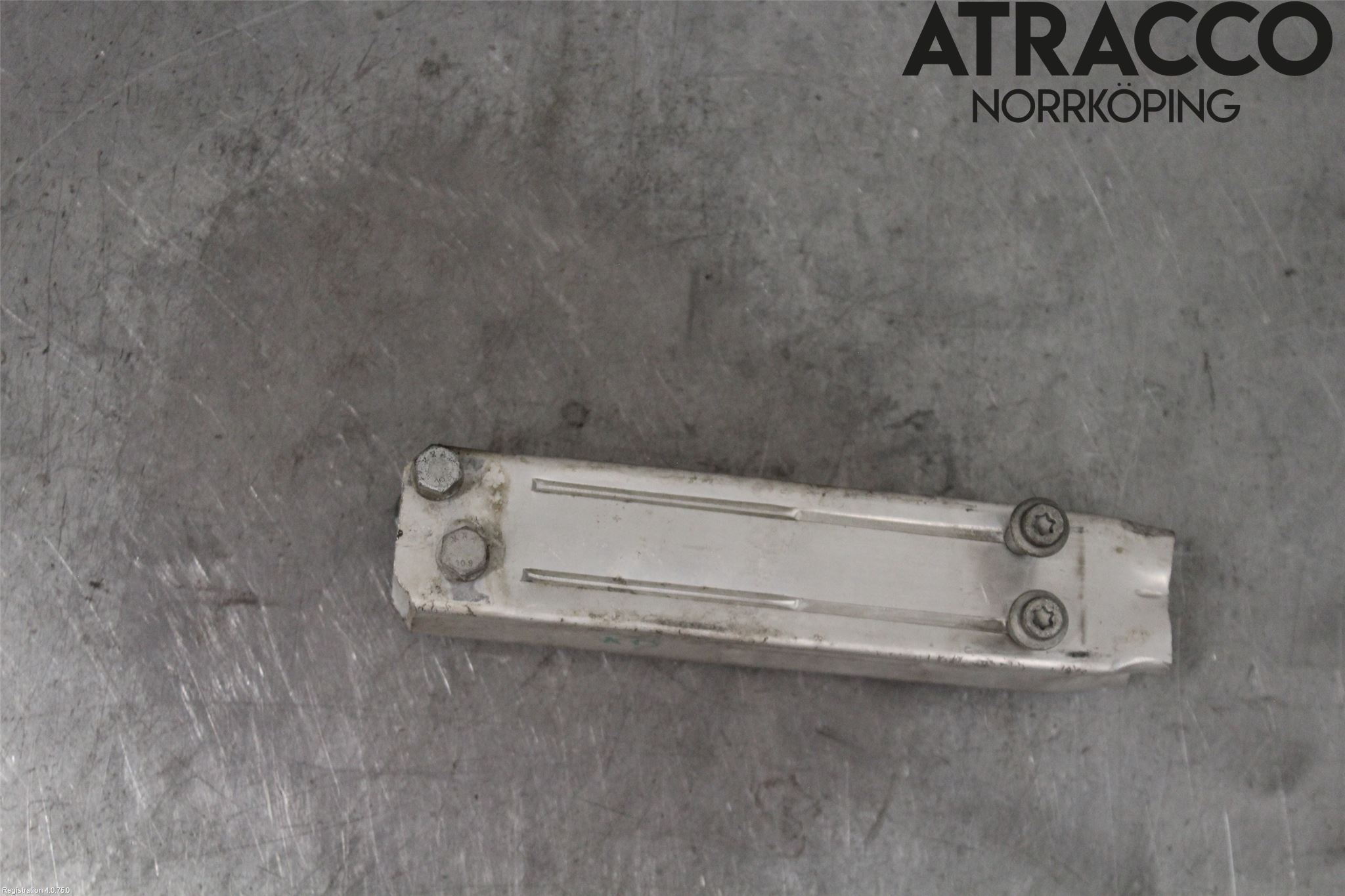 Audi A6/S6     05-11 Stötfångarbärjärn Fram