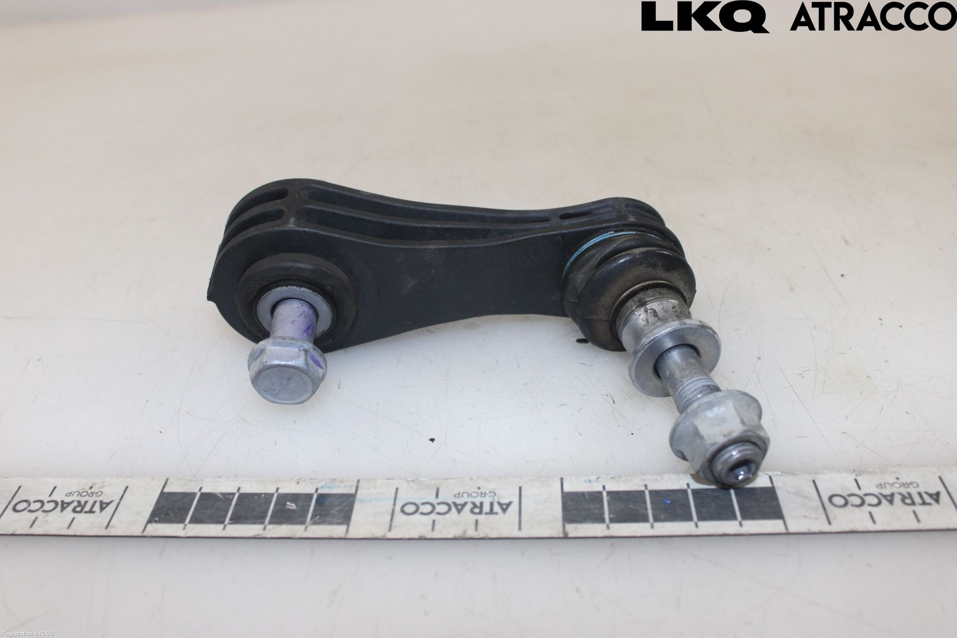 Toyota C-HR 24- Krängningshämmarstag Bak