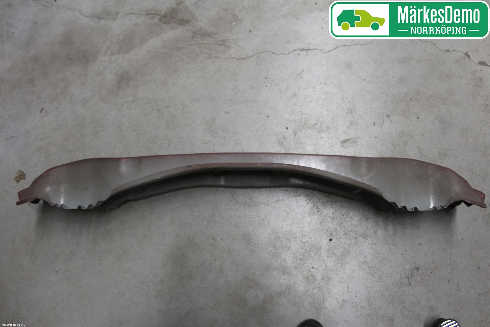 Volvo V40 12-19 Stötfångarbalk Bak