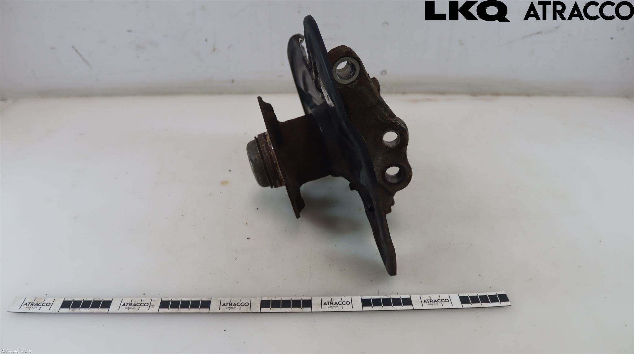 Mercedes-Benz MB C-KLASS (W204) 07-15 Styrspindel Lagerhus Hö