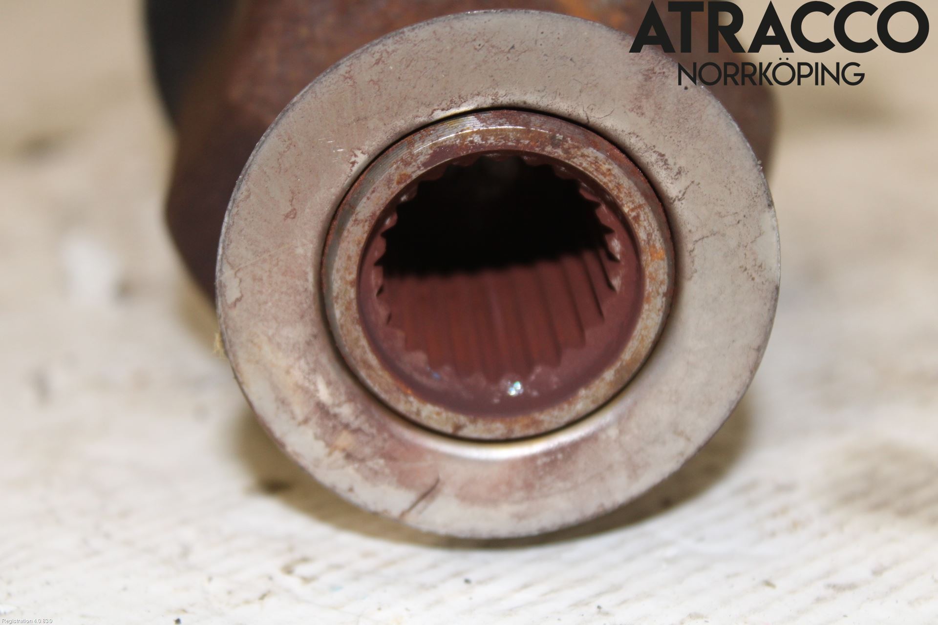 Renault CLIO II 01-08 Drivaxel Fram Höger