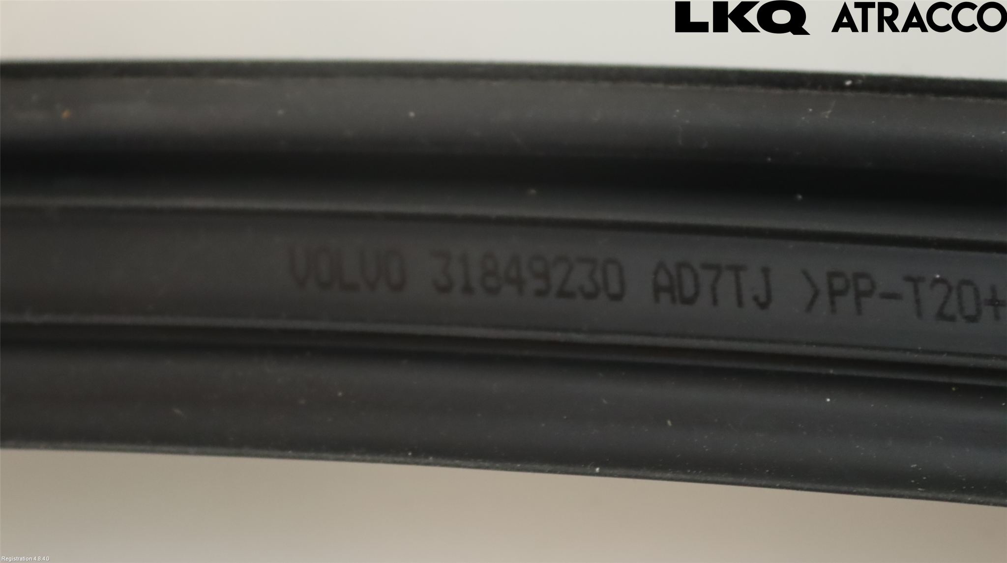 Volvo V90 17->> Dörr Dekorlist Fram Hö