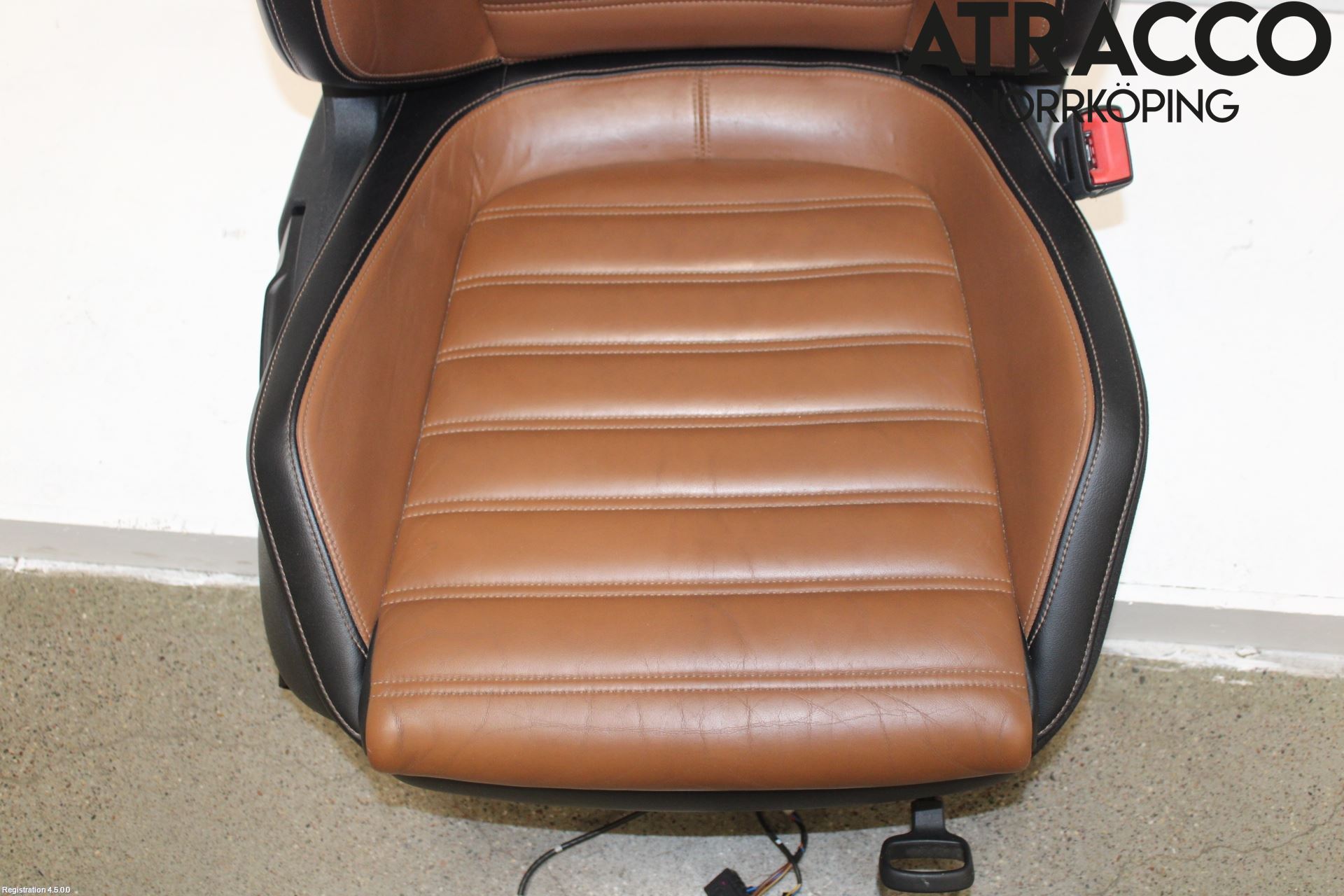 Volkswagen VW PASSAT 11-14 Inredning Stol Fram Hö