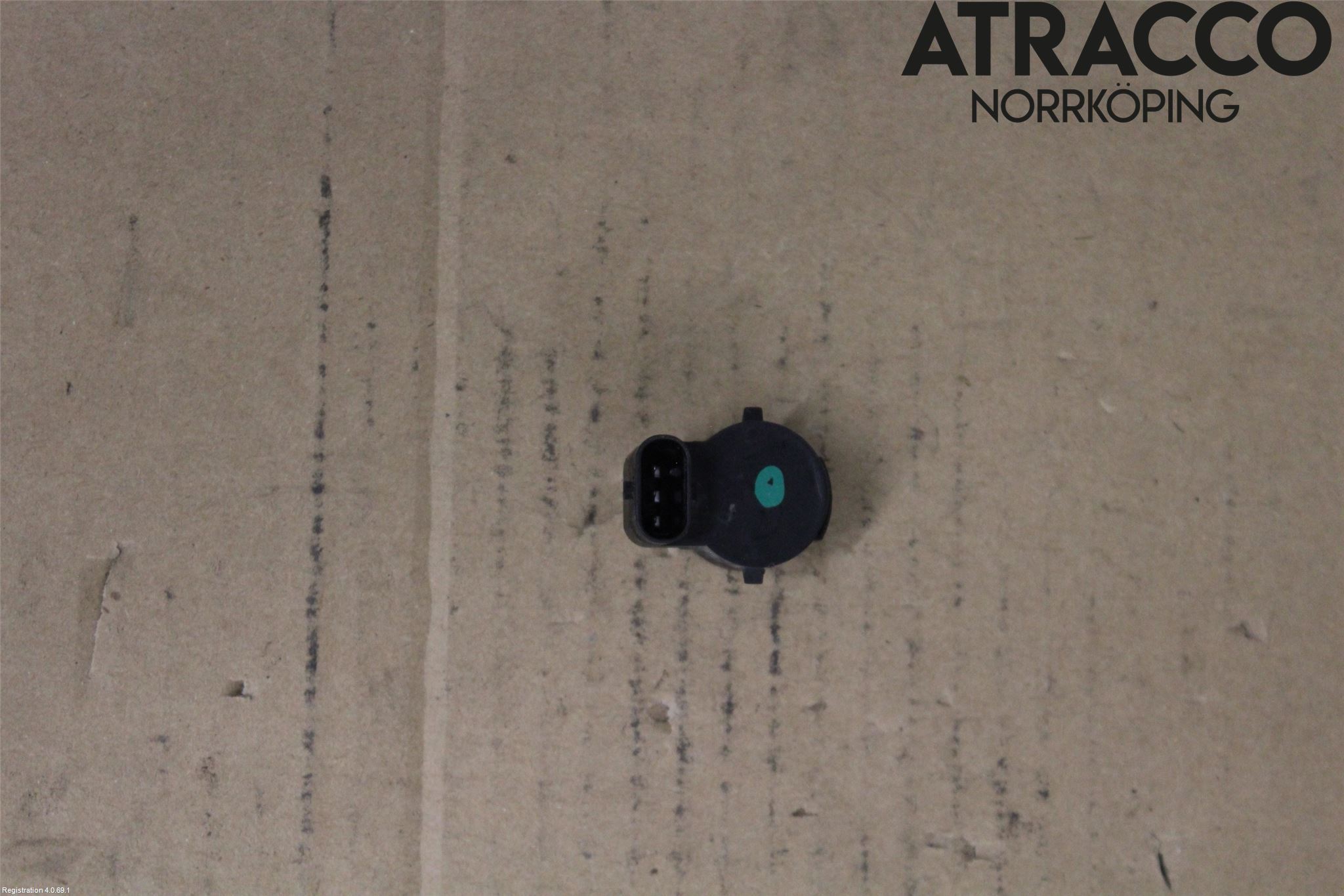 Volkswagen VW T-CROSS 19- Parkeringshjälp Frontsensor