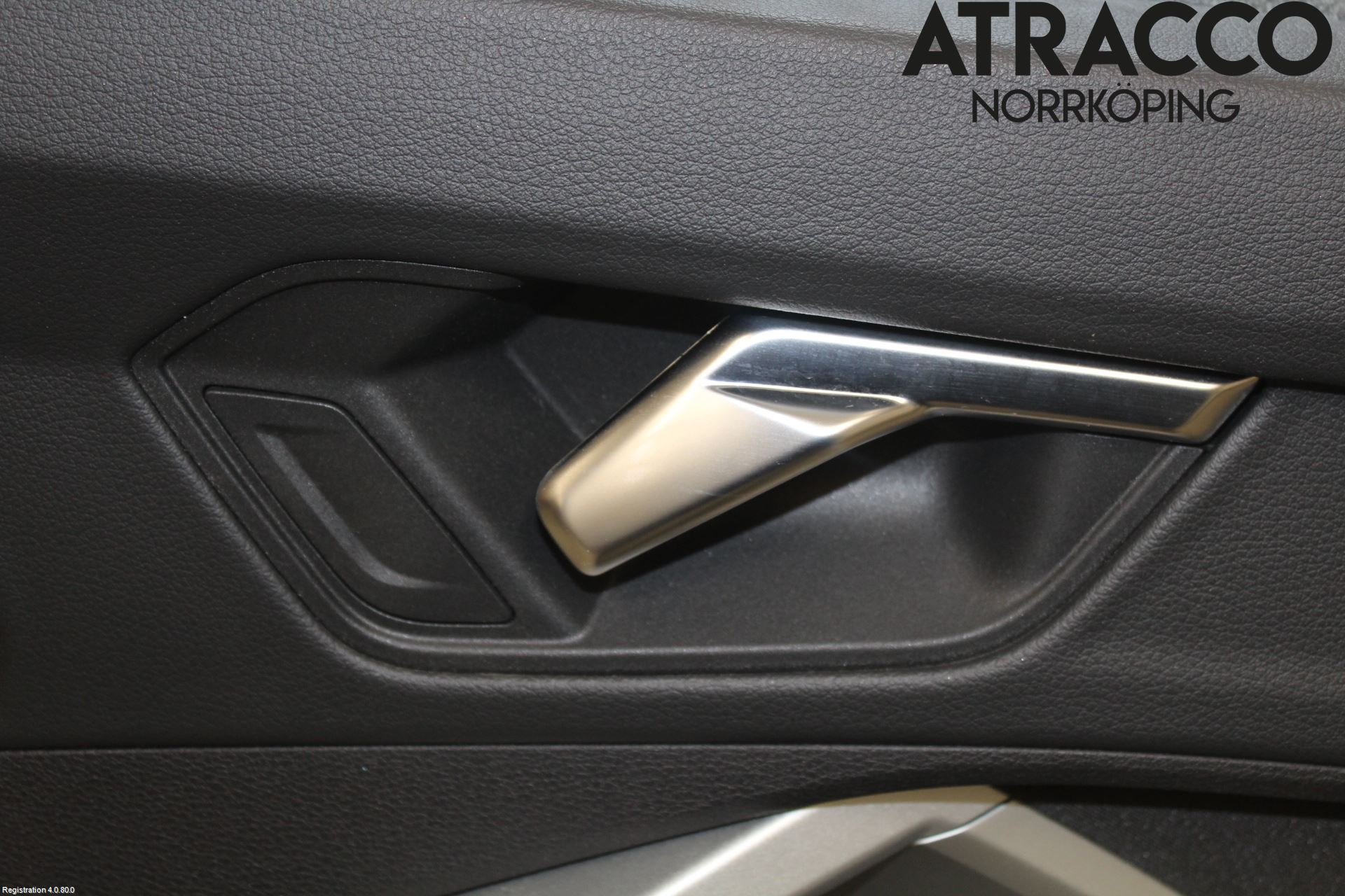 Audi Q3 F3 19- Dörrklädsel Hö