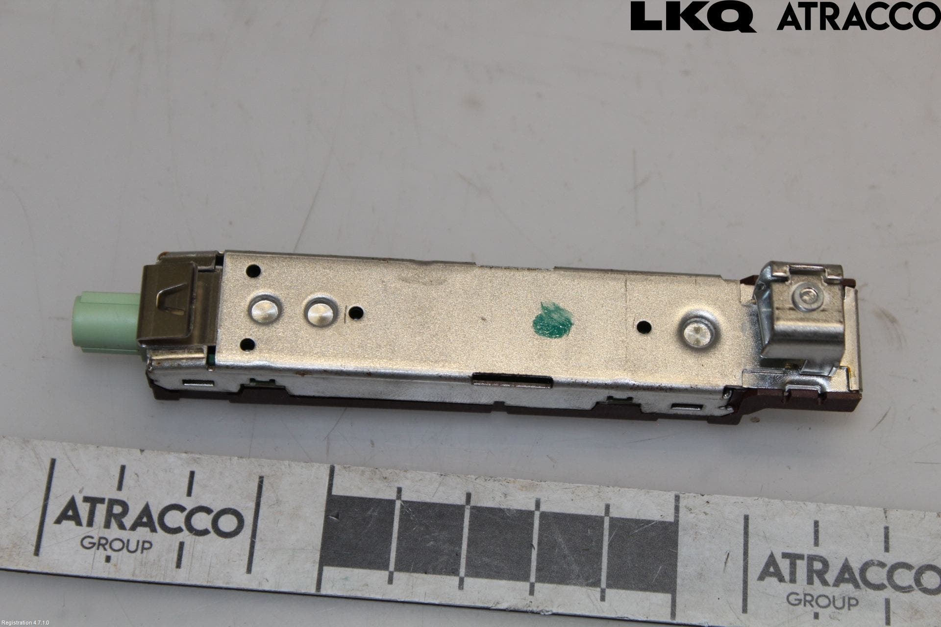 Audi Q4 E-TRON FZ 22- Antennförstärkare