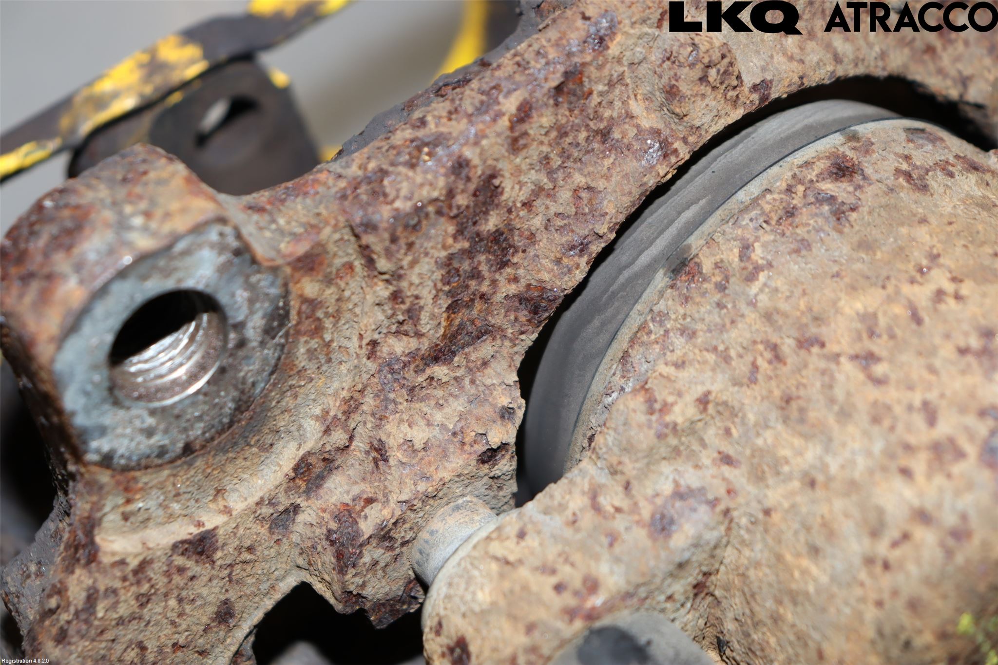 Volvo V60 11-13 Bromsok Fram Vänster