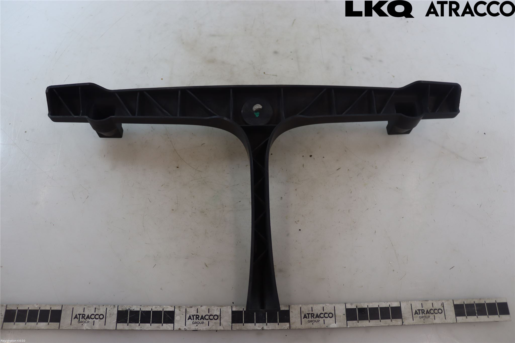 Jaguar XJ X350        03-09 Täckplast Front