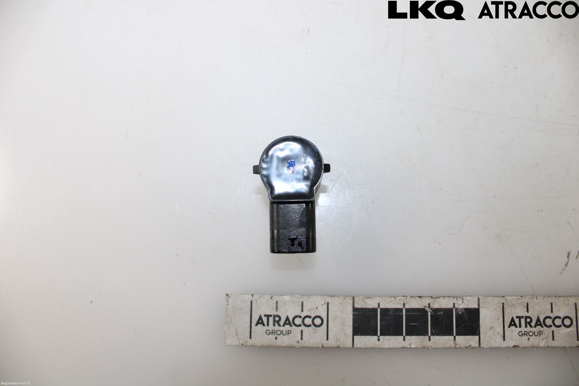 Volkswagen VW PASSAT 15-19 Parkeringshjälp Frontsensor