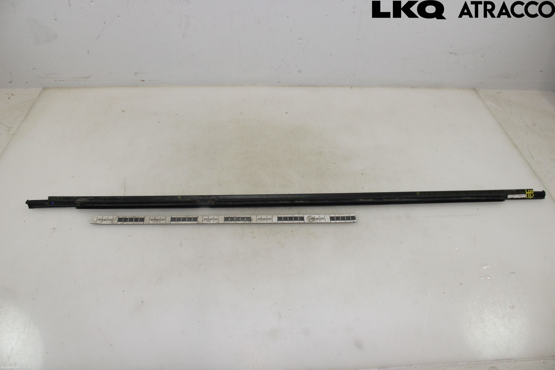 Skoda OCTAVIA (5E) 13-20 Dörr Dekorlist Bak Hö