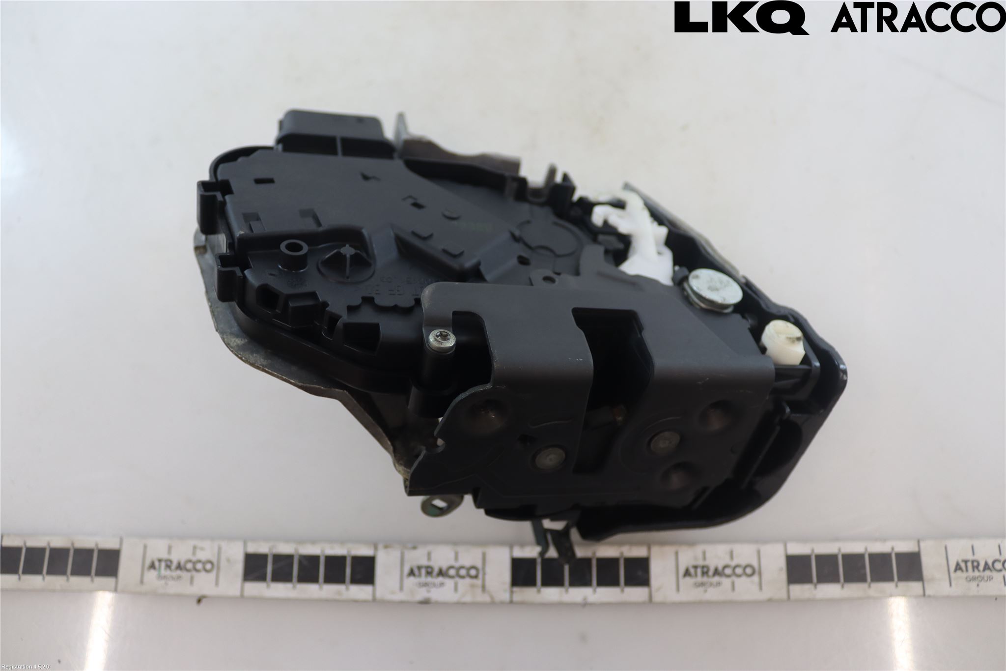 Volvo V50 08-12 Låskista-Dörrlås