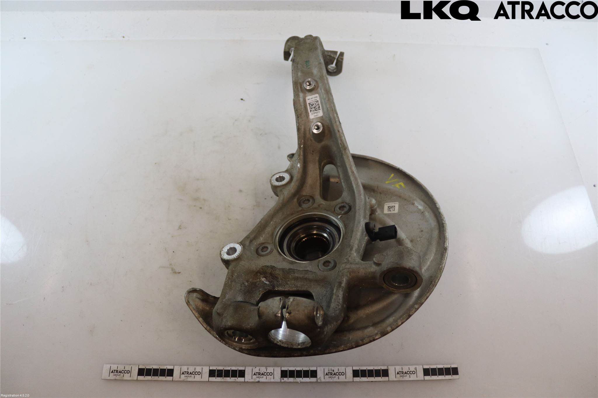 Audi A6 F2/C8 19- Styrspindel Lagerhus Vä