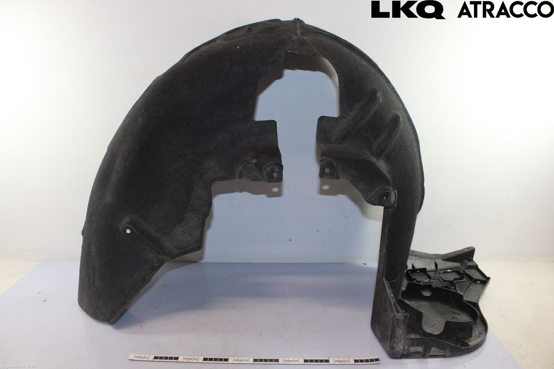 Volkswagen VW TOUAREG CR 18- Skärm Inner