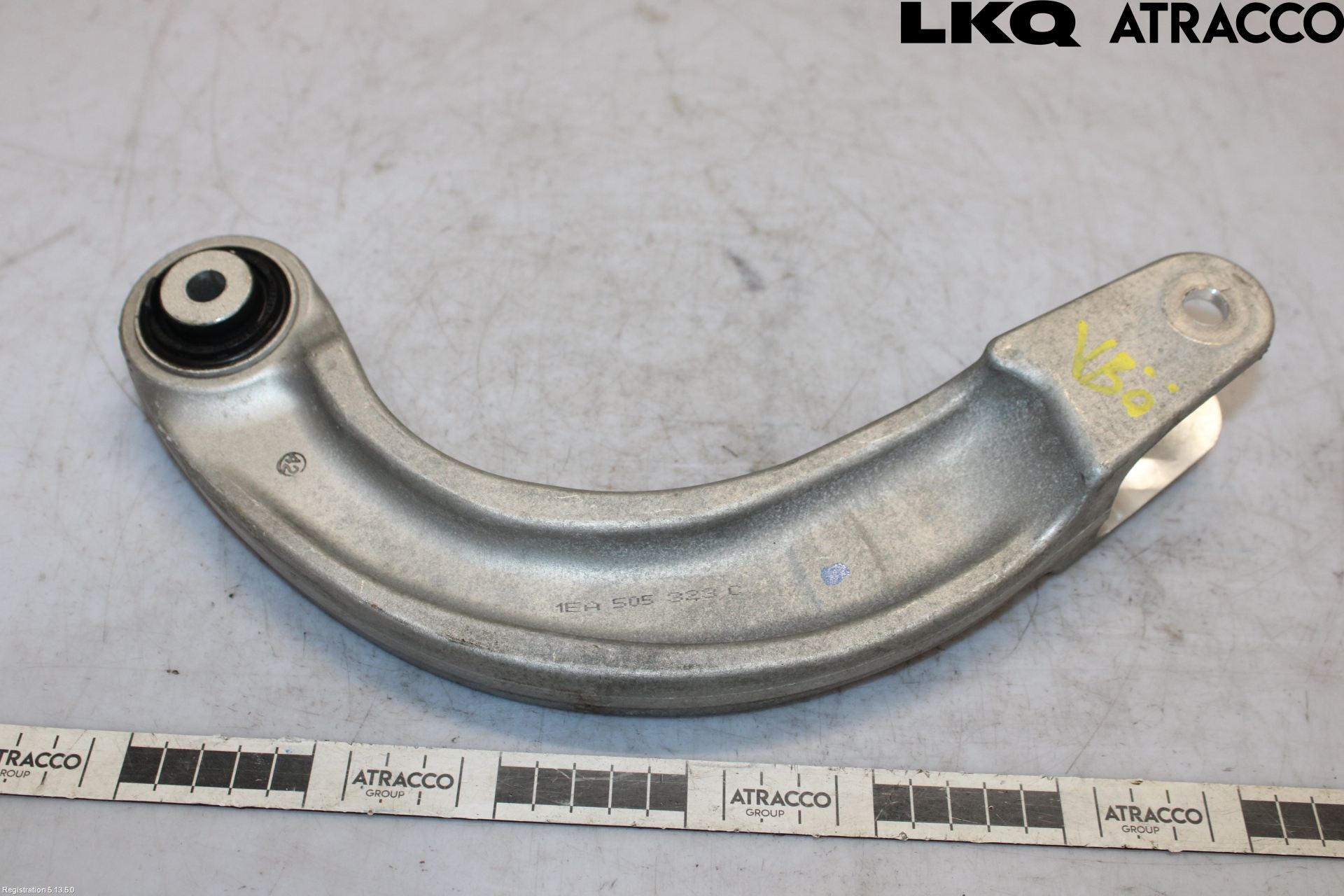 Volkswagen VW ID.7/TOURER 24- Bärarm Bak Övre Vänster