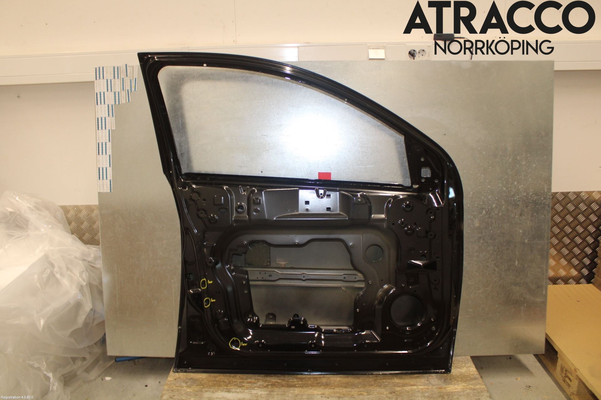 Nissan QASHQAI   07-10 Dörr Fram Vänster