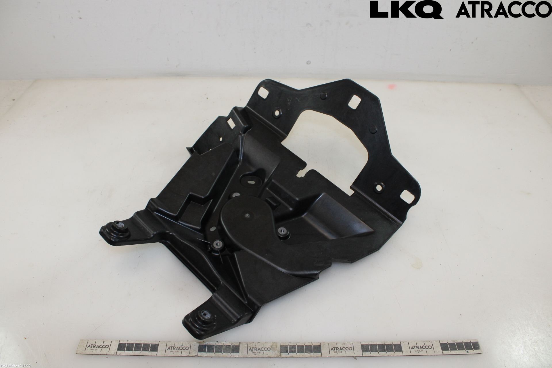 Renault ZOE/E-TECH 13- Front Huvlåsplåt-Balk