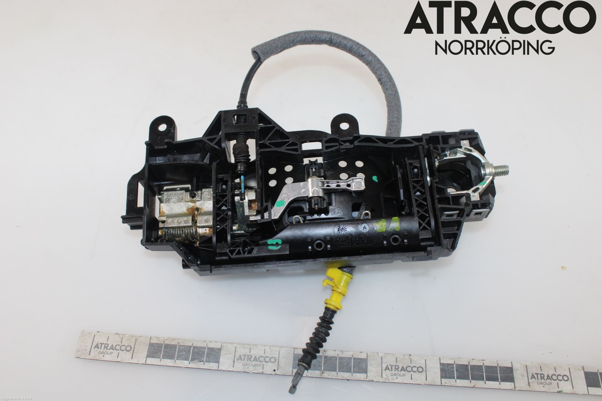 Audi A4/S4 B9 20- Dörrhandtag Yttre Vä