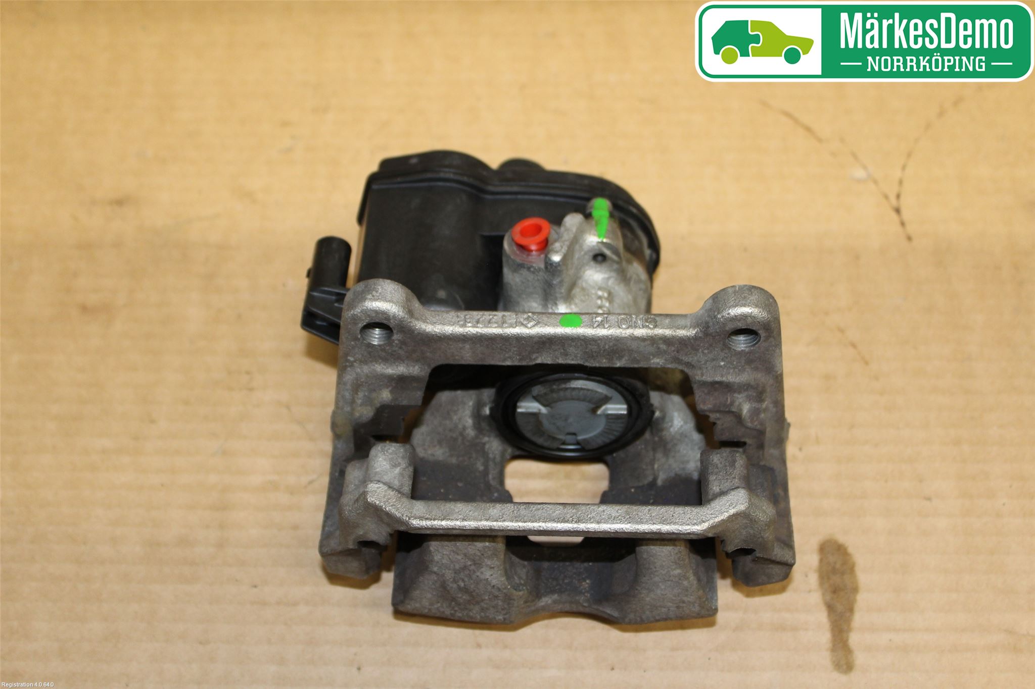 Audi A4/S4 B9 16-19 Bromsok Bak Vänster