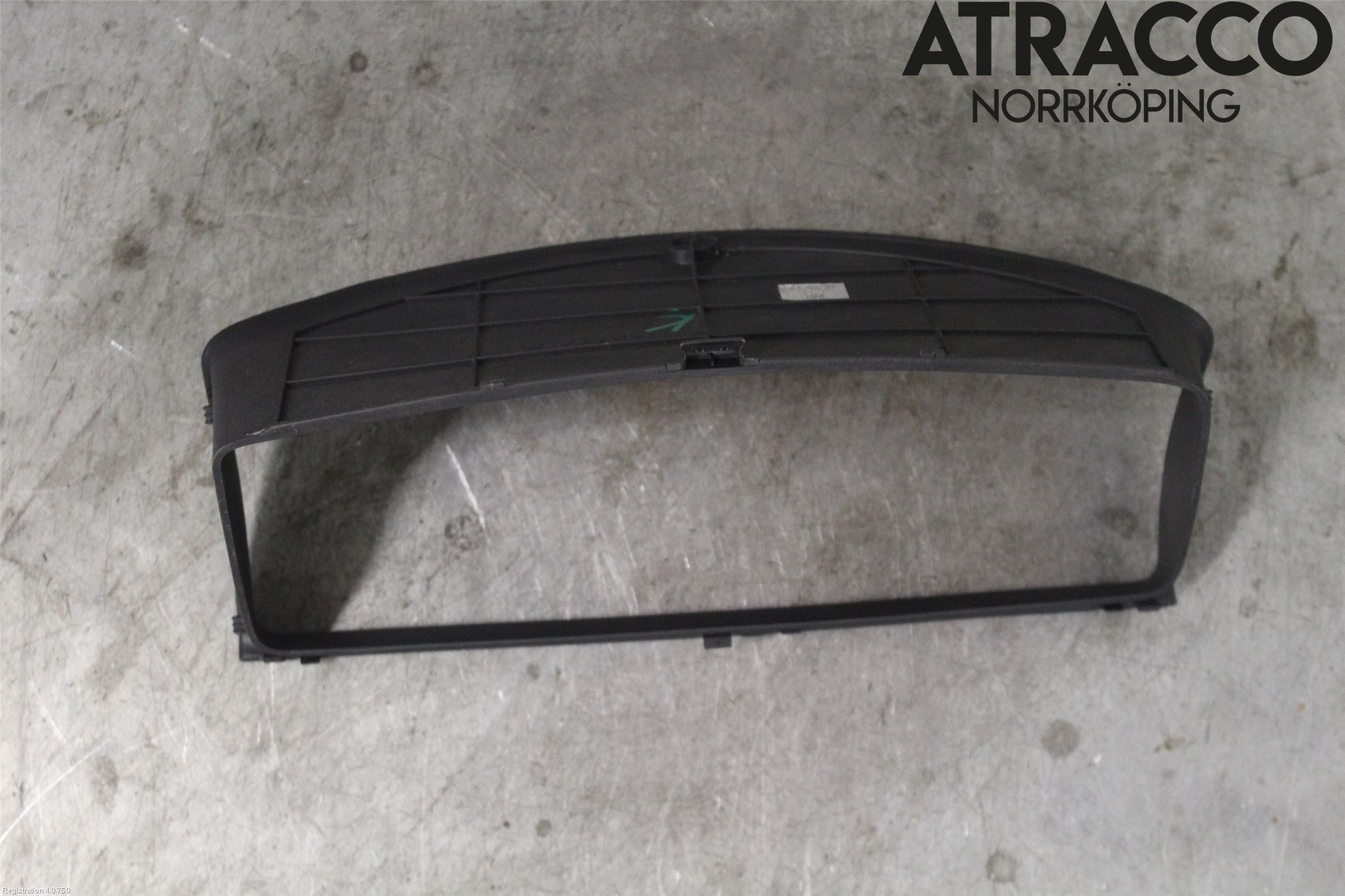 Toyota COROLLA 02-07 Instrument-Radio Sarg