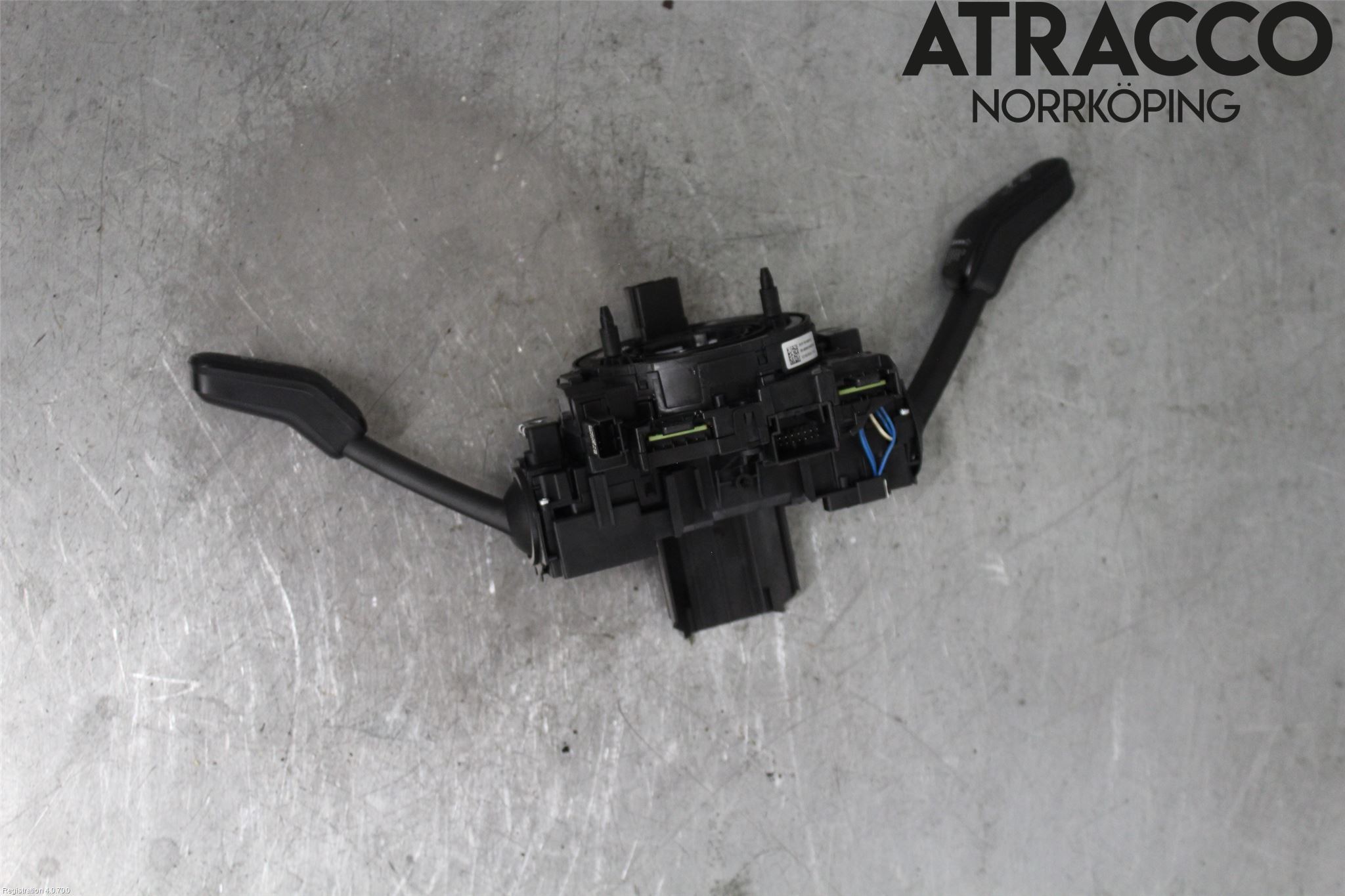 Volkswagen VW GOLF / E-GOLF VII 13-20 Spakcentral