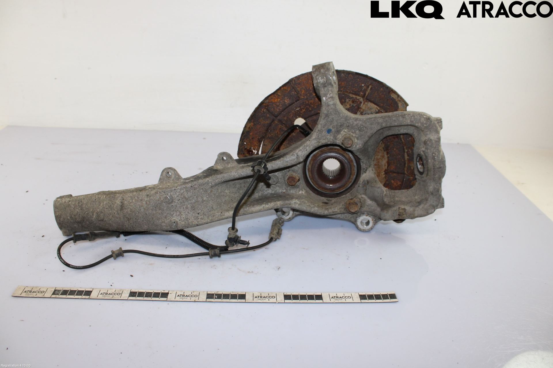 Jeep COMMANDER Styrspindel Lagerhus Vä