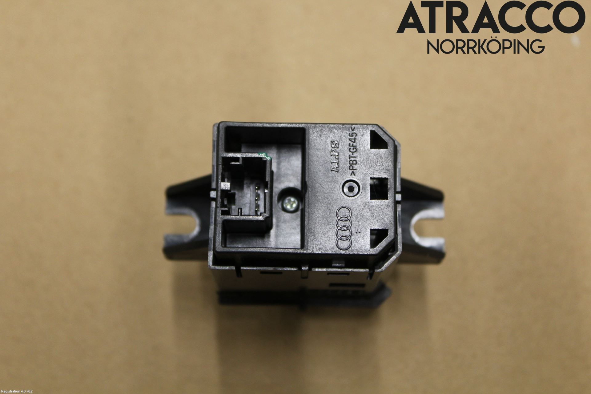 Audi A4/S4 B9 16-19 Strömställare Fader-Högtalare