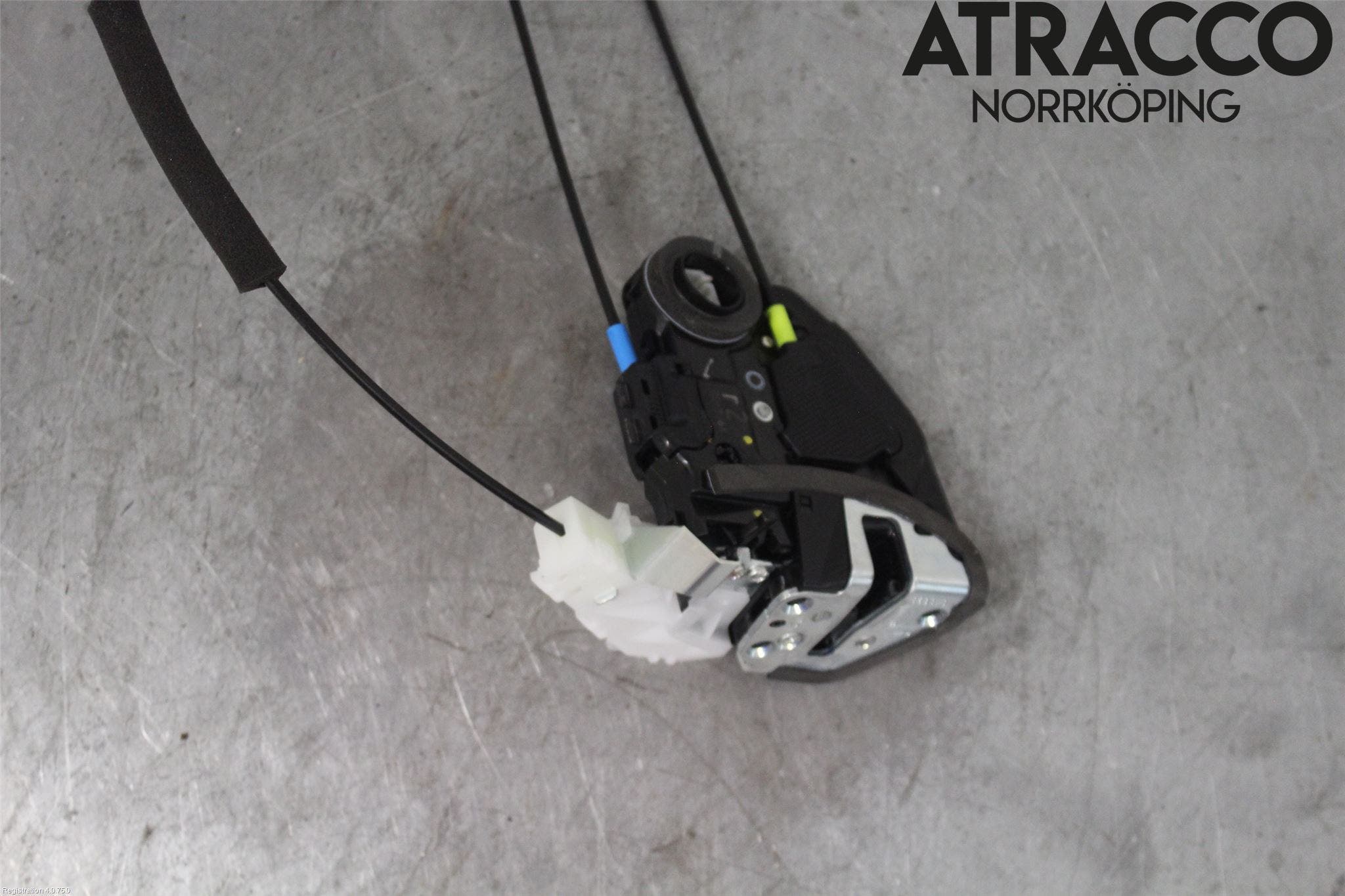 Toyota C-HR 16-23 Låskista-Dörrlås