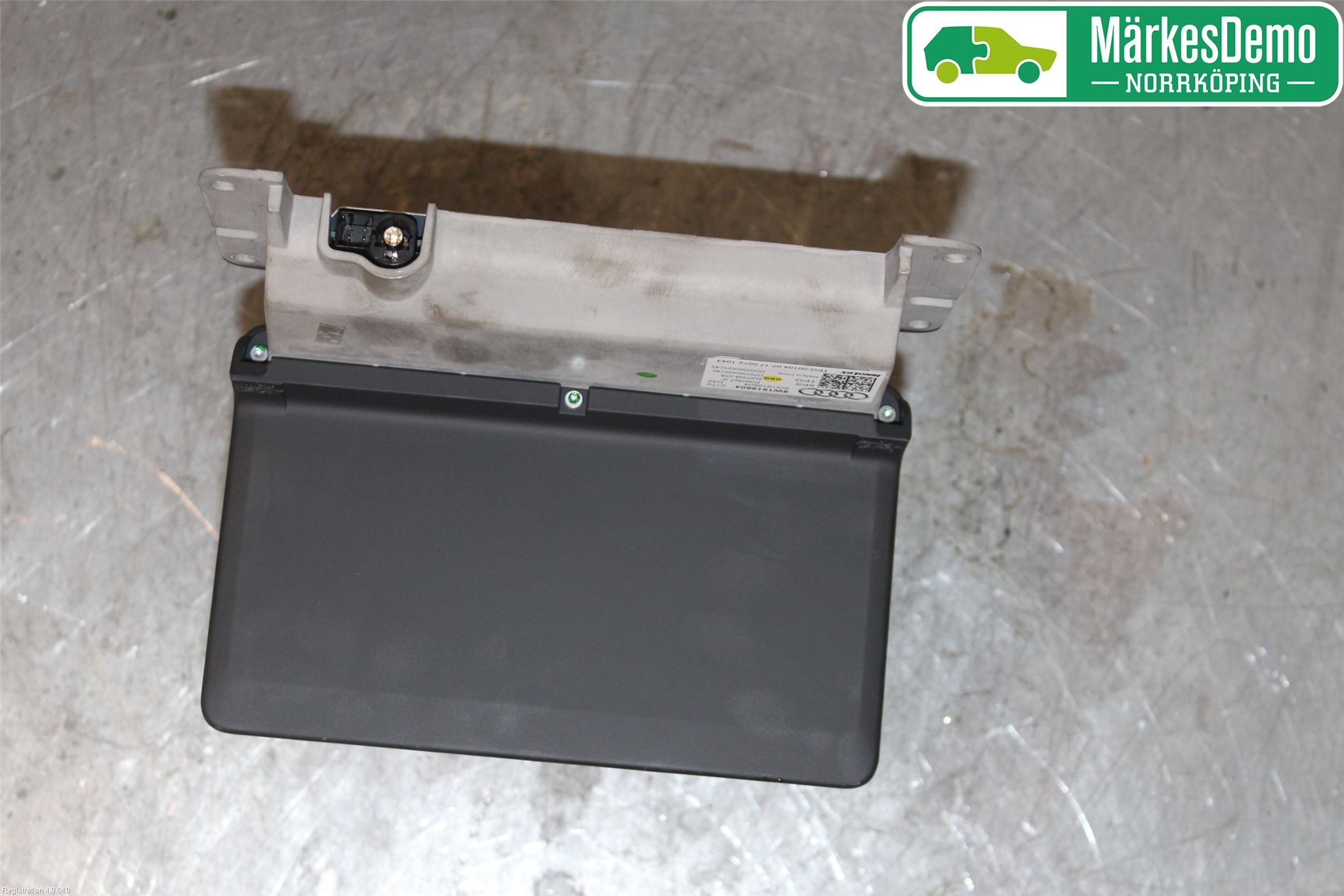 Audi A4/S4 B9 16-19 Bildskärm